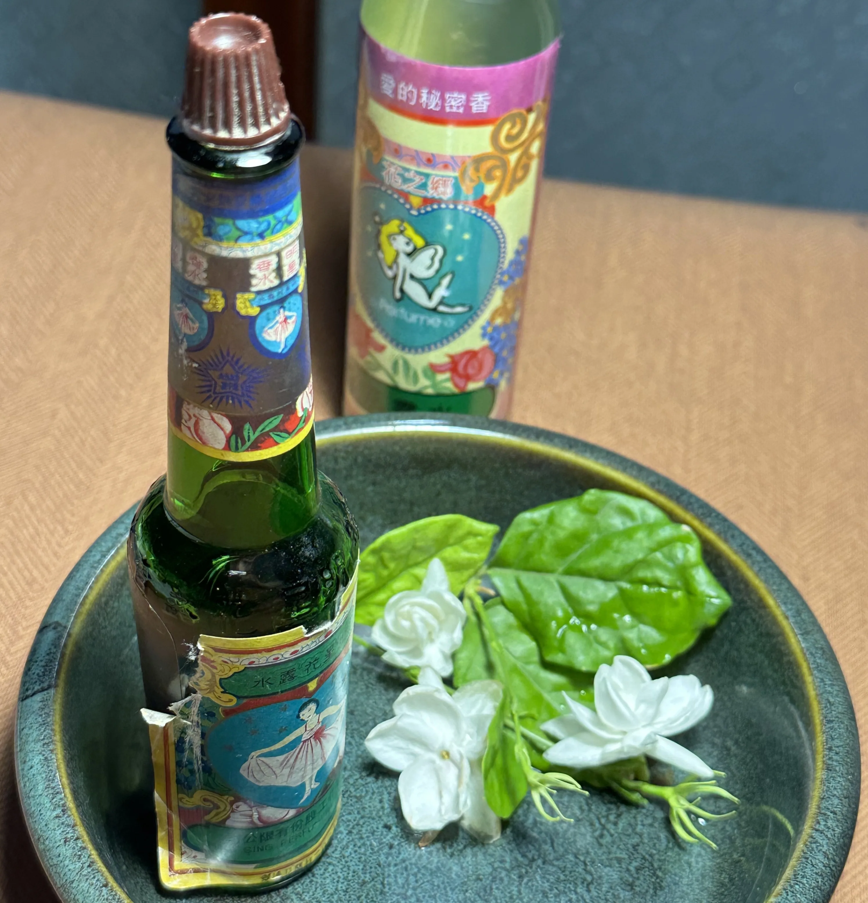 台灣人熟悉的花露水氣味，以茉莉氣味作為宣傳。蕭秀琴提供