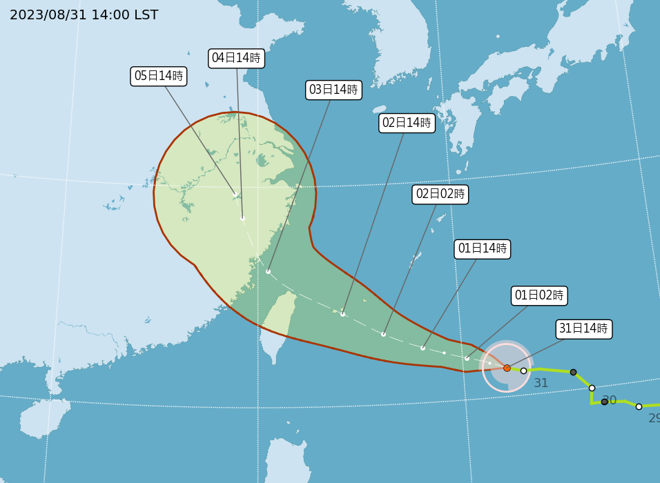 中央氣象局南修海葵颱風路徑，中心將掠過北台灣近海。中央氣象局提供