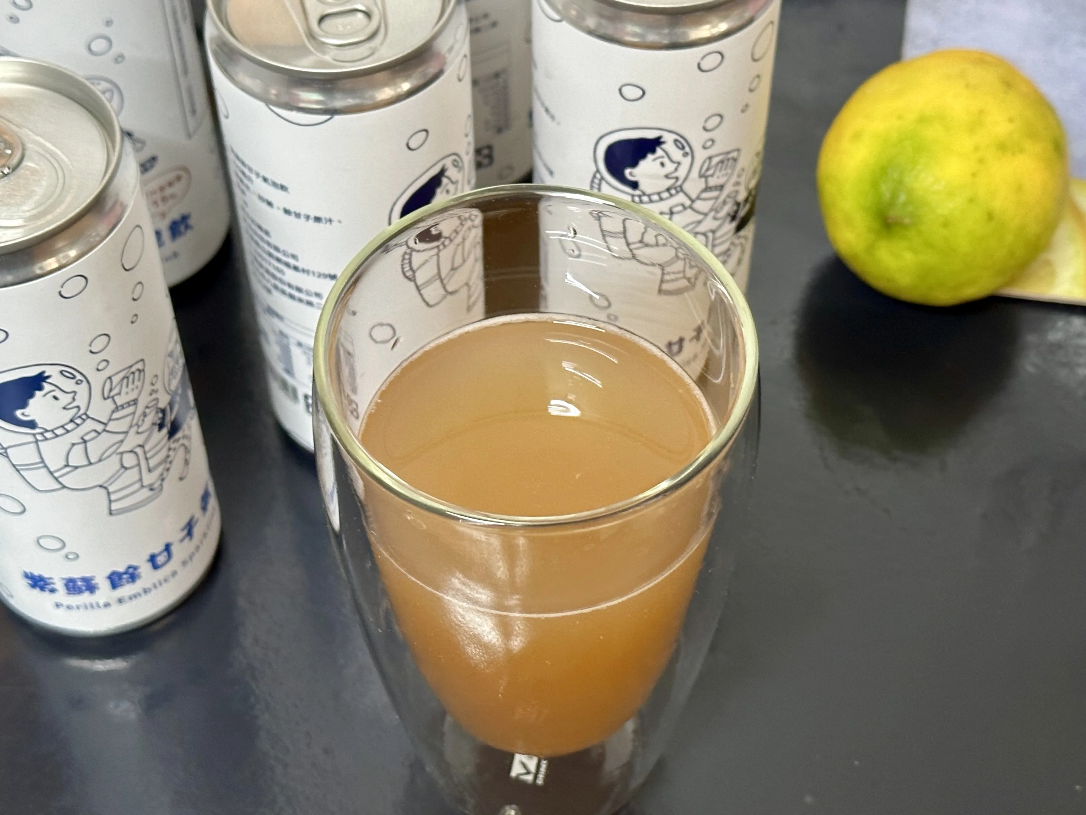 油柑的甜與紫蘇香氣開發出的氣泡飲。蕭秀琴攝