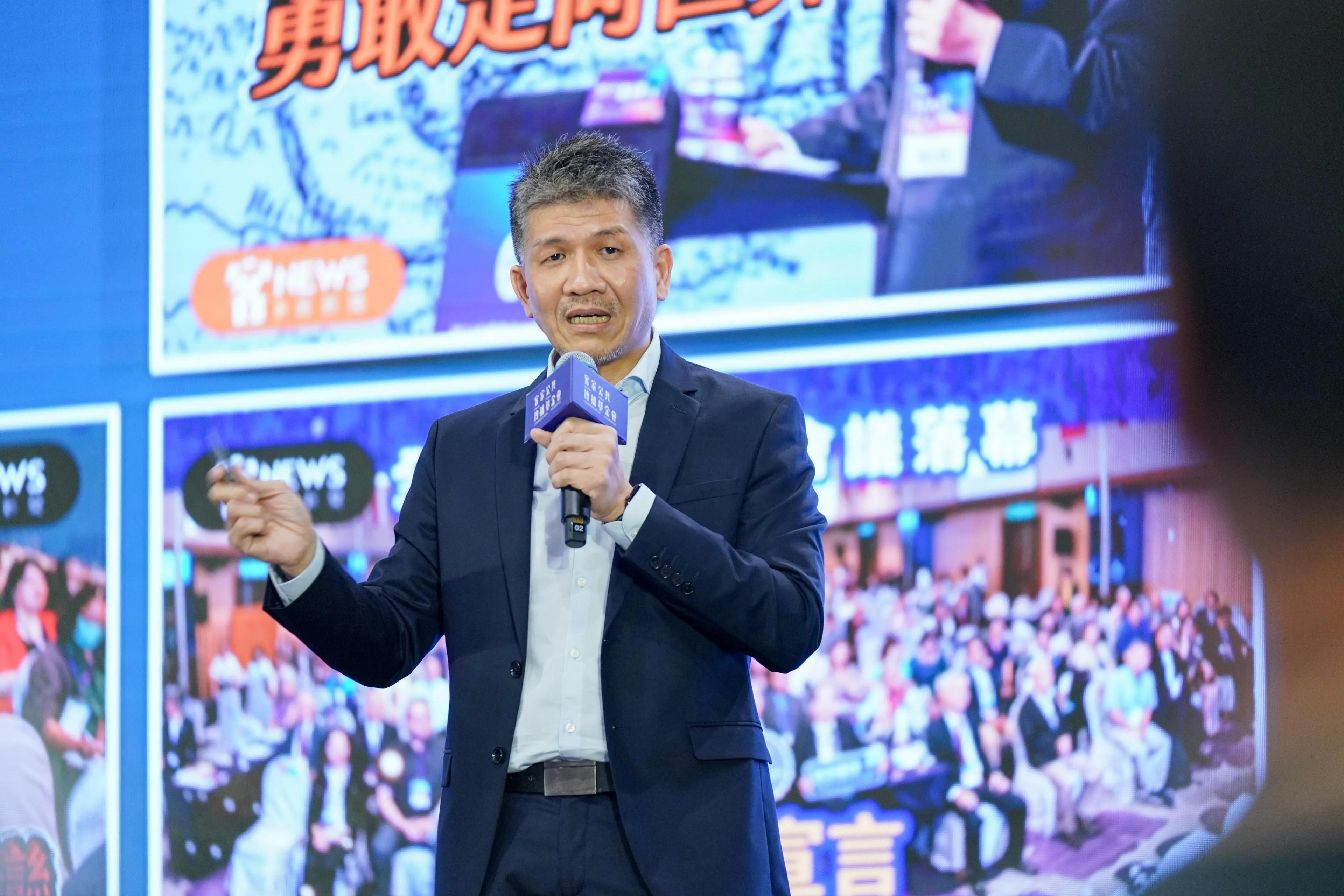 客傳會總經理莊勝鴻表示,《客新聞》成立希望打破客家的平行宇宙,加速客家主流化。客新聞攝