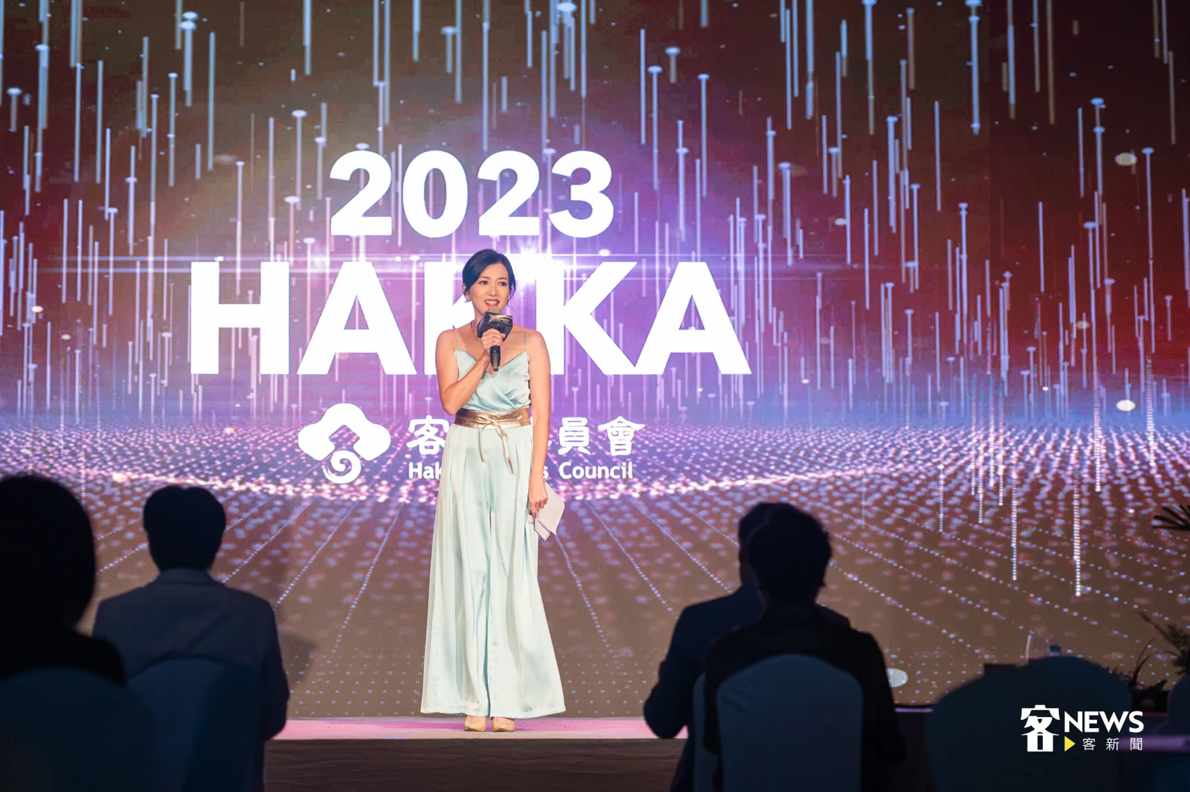 戲劇女王廖家儀特別從香港回台主持，盼能讓大家聽見客語的美好。洪俊傑攝