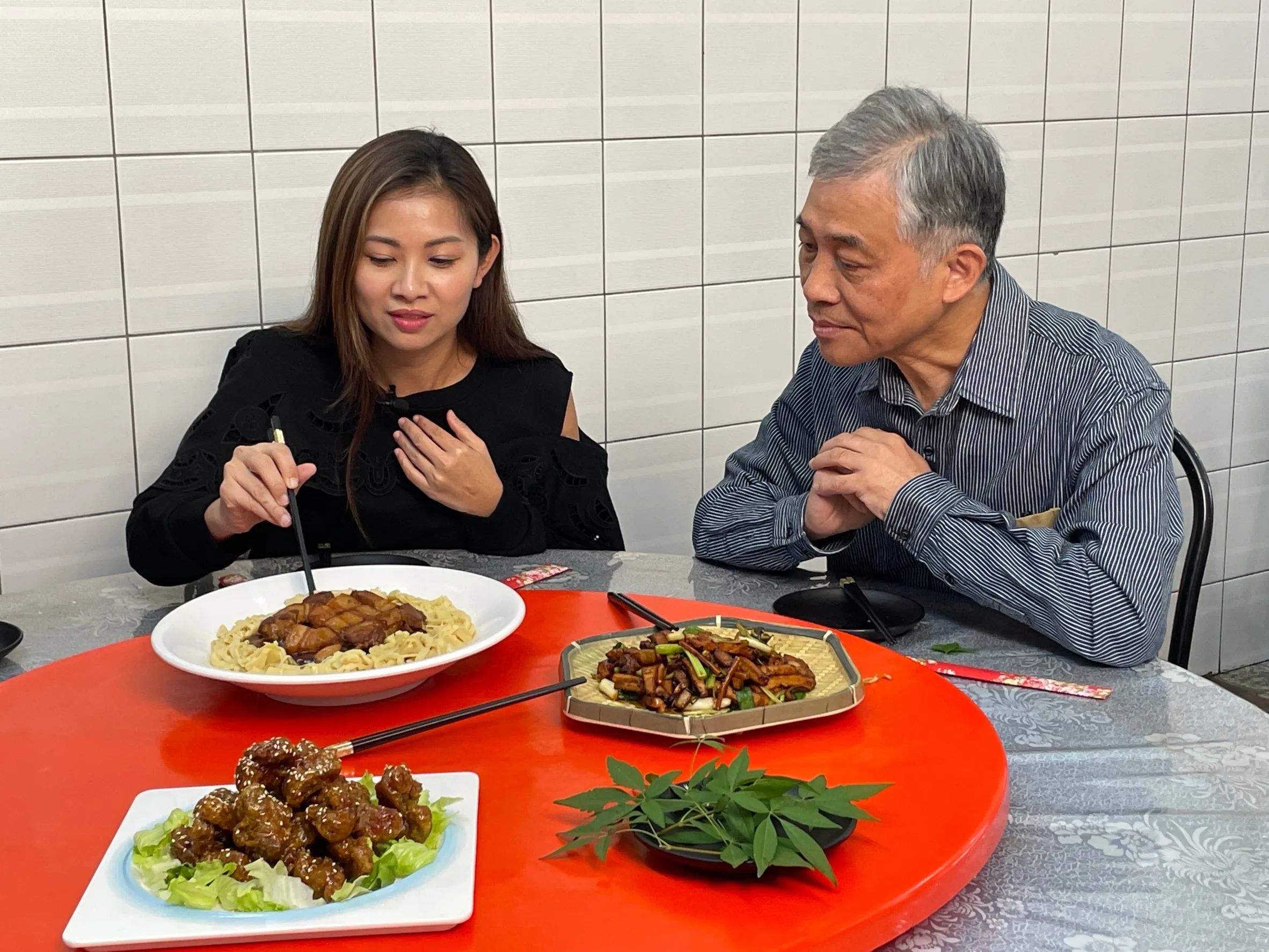 高雄市甲仙區餐廳「仙香飲食店」,店內的客家料理十分有特色,屢獲國內外大獎肯定。客委會提供