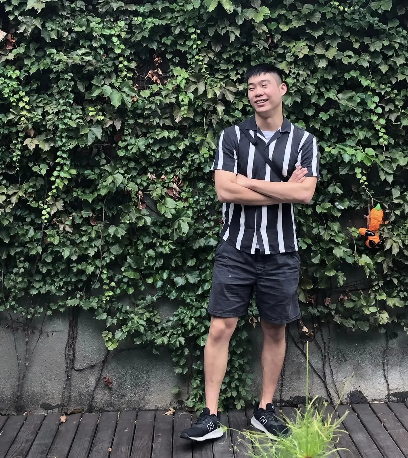 來自台灣的客家譯者李洛11日在愛爾蘭三一大學與駐愛爾蘭代表處合作舉辦的第3屆「翻譯擂台」以客語詩英譯獲獎。取自駐愛爾蘭代表處臉書粉絲專頁