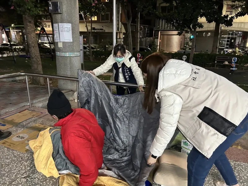中市府啟動低溫關懷　街友收容所入住率6成