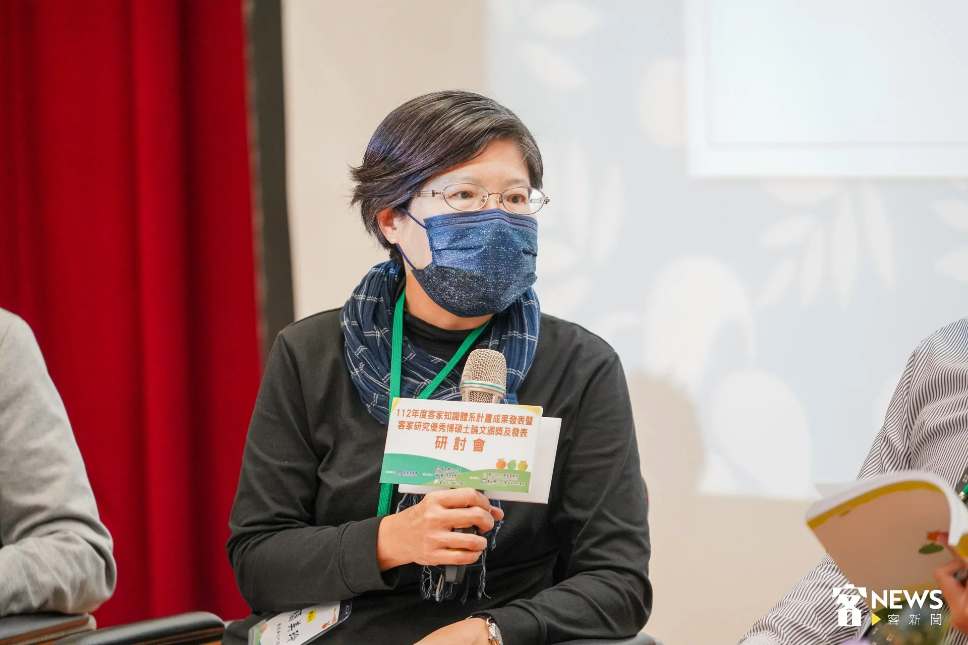 國立陽明交通大學客家文化學院簡美玲代理院長,提到客家不只是客家,對於學生的訓練不遺餘力。范修語攝