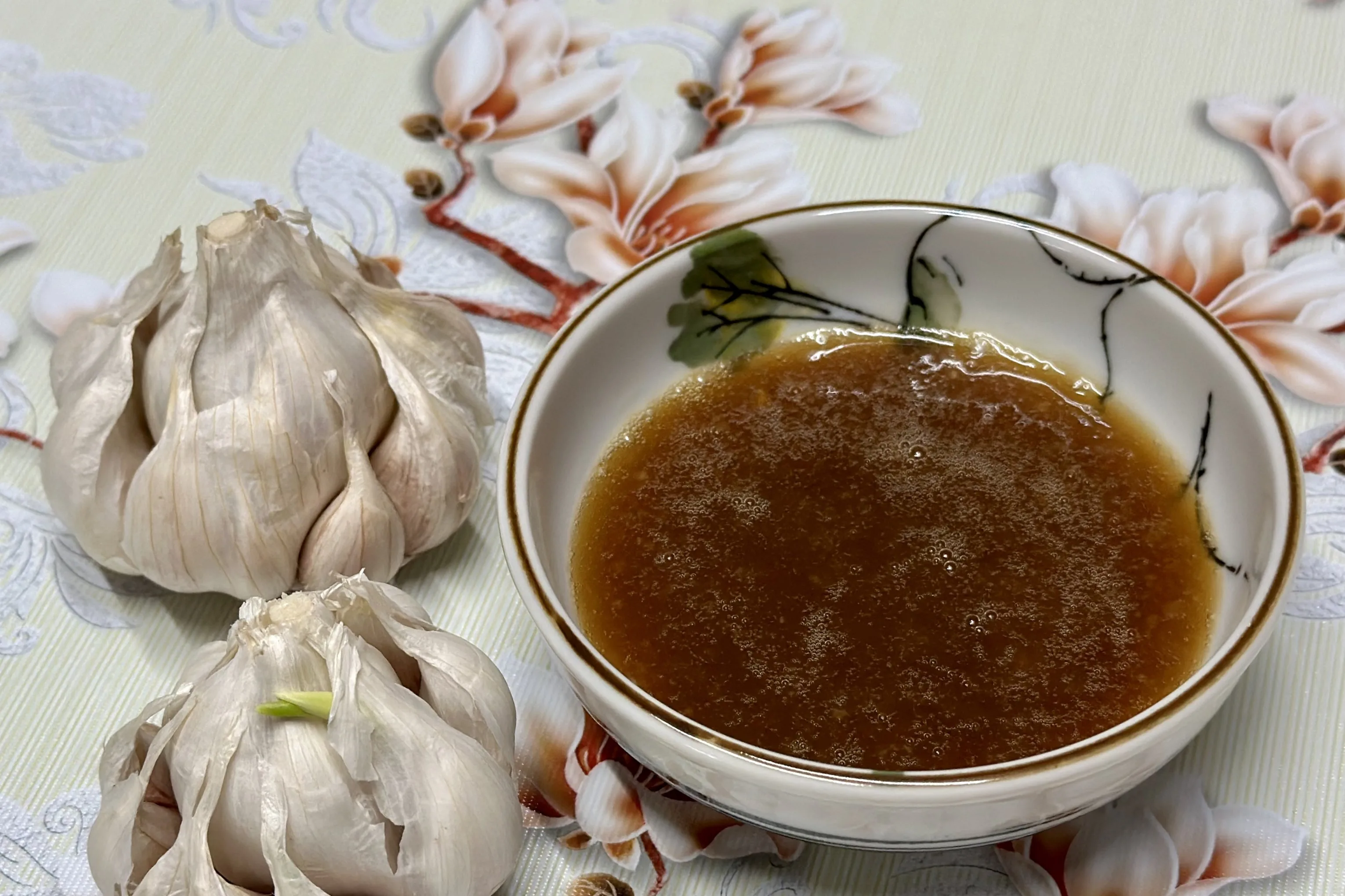 蒜蓉醬。蕭秀琴攝
