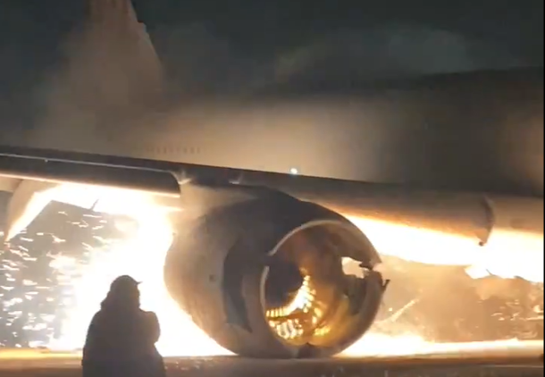 昨天一架日航班機發生擦撞起火意外，機上379人全員聽從機上空服員指示，全數安全脫困無人傷亡，紐約時報今天引述飛安專家以「奇蹟」來讚譽日航人員處置。翻攝自社群Ｘ
