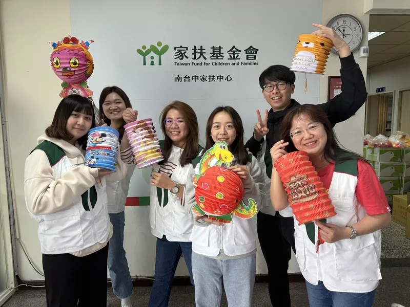 籌募弱勢孩子助學金　家扶到中台灣元宵燈會義賣