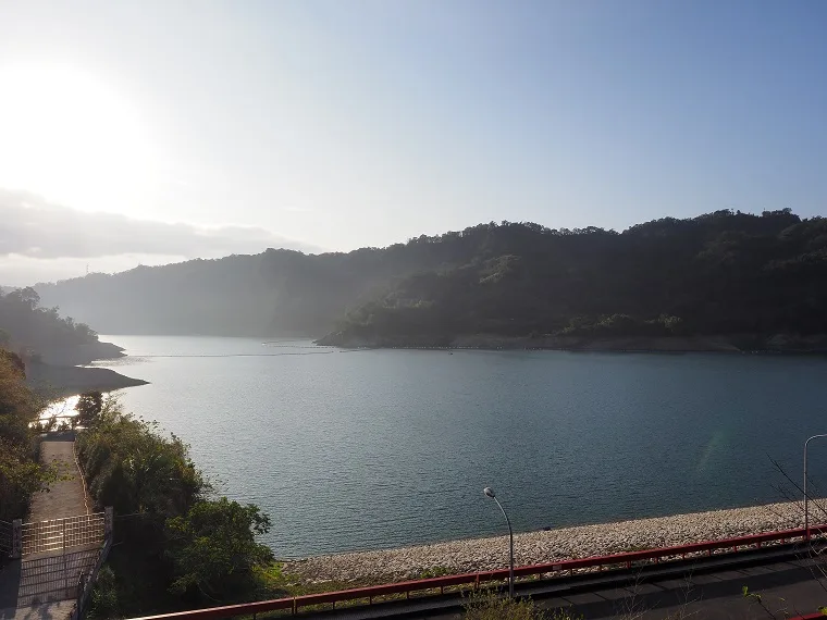 氣象署預報3至5月降雨正常，各主要水庫供灌農業用水，圖為鯉魚潭水庫蓄水狀況。水利署提供
