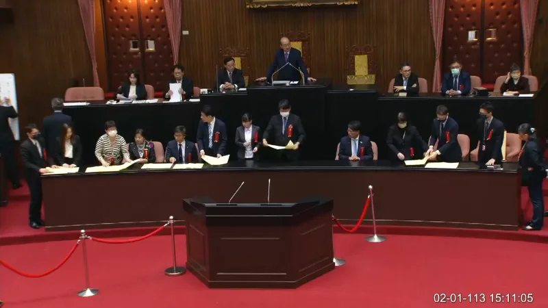 第11屆立法院副院長選舉第一輪開票過程。翻攝立法院直播畫面