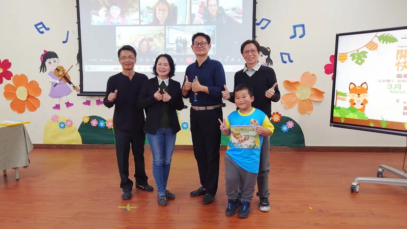 嘉中校友頒獎金　鼓勵偏鄉學童錄閱讀心得成效佳