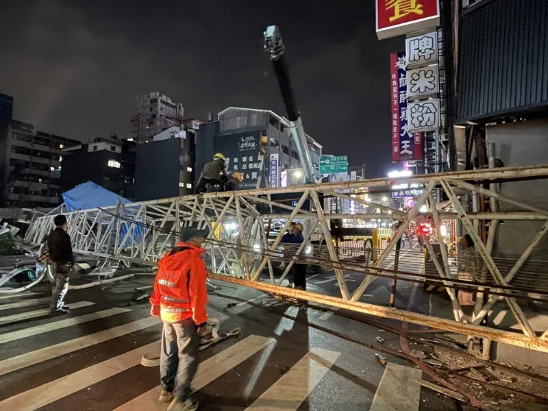 台南工地旁路塌回填恢復通車　市府將開罰27萬元