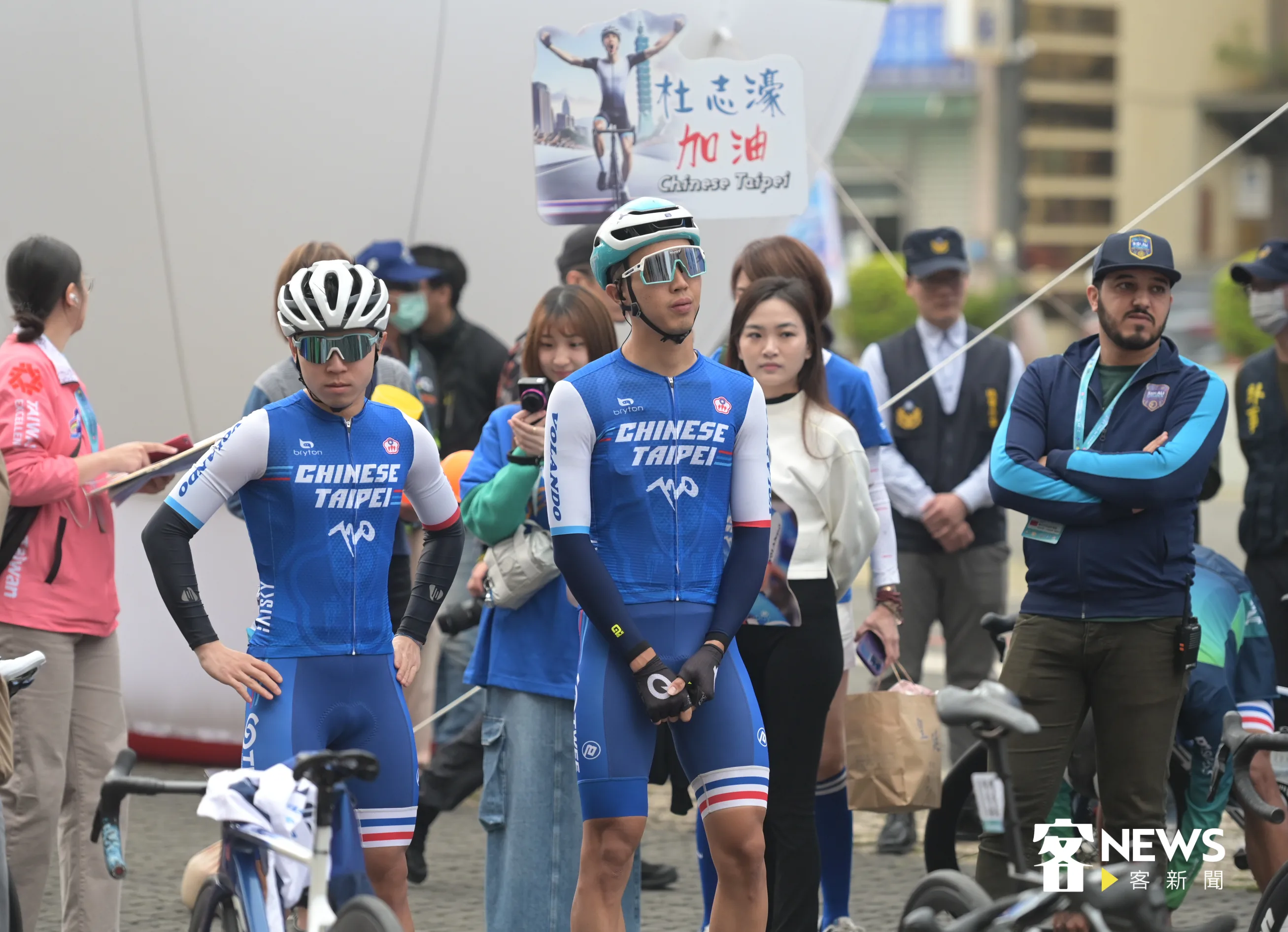 台灣隊選手前集結。洪俊傑攝
