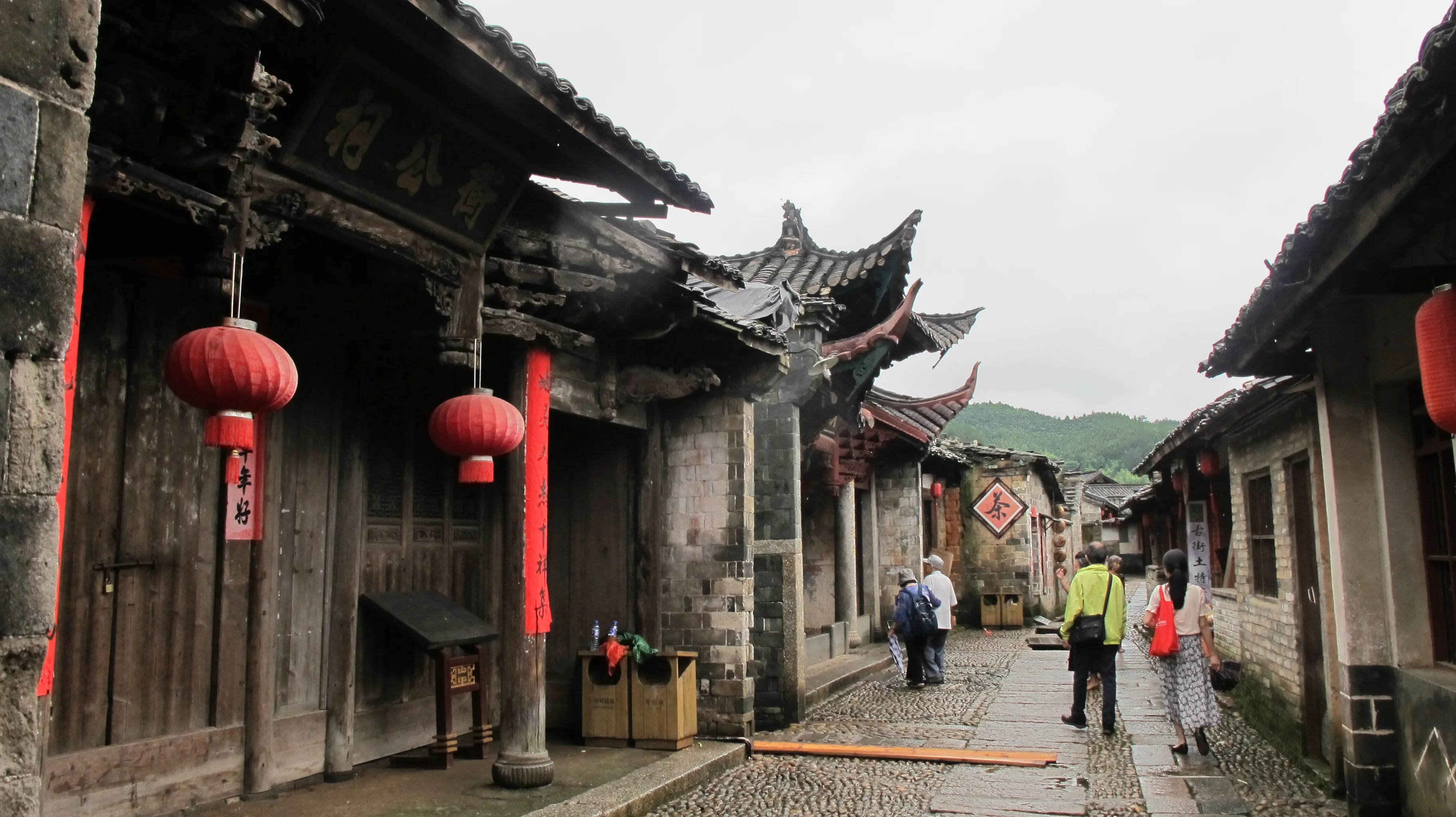 福建連城亦是臺灣客家原鄉之一,圖為位於連城縣宣和鄉的培田古民居聚落,已有八百多年歷史。何來美攝