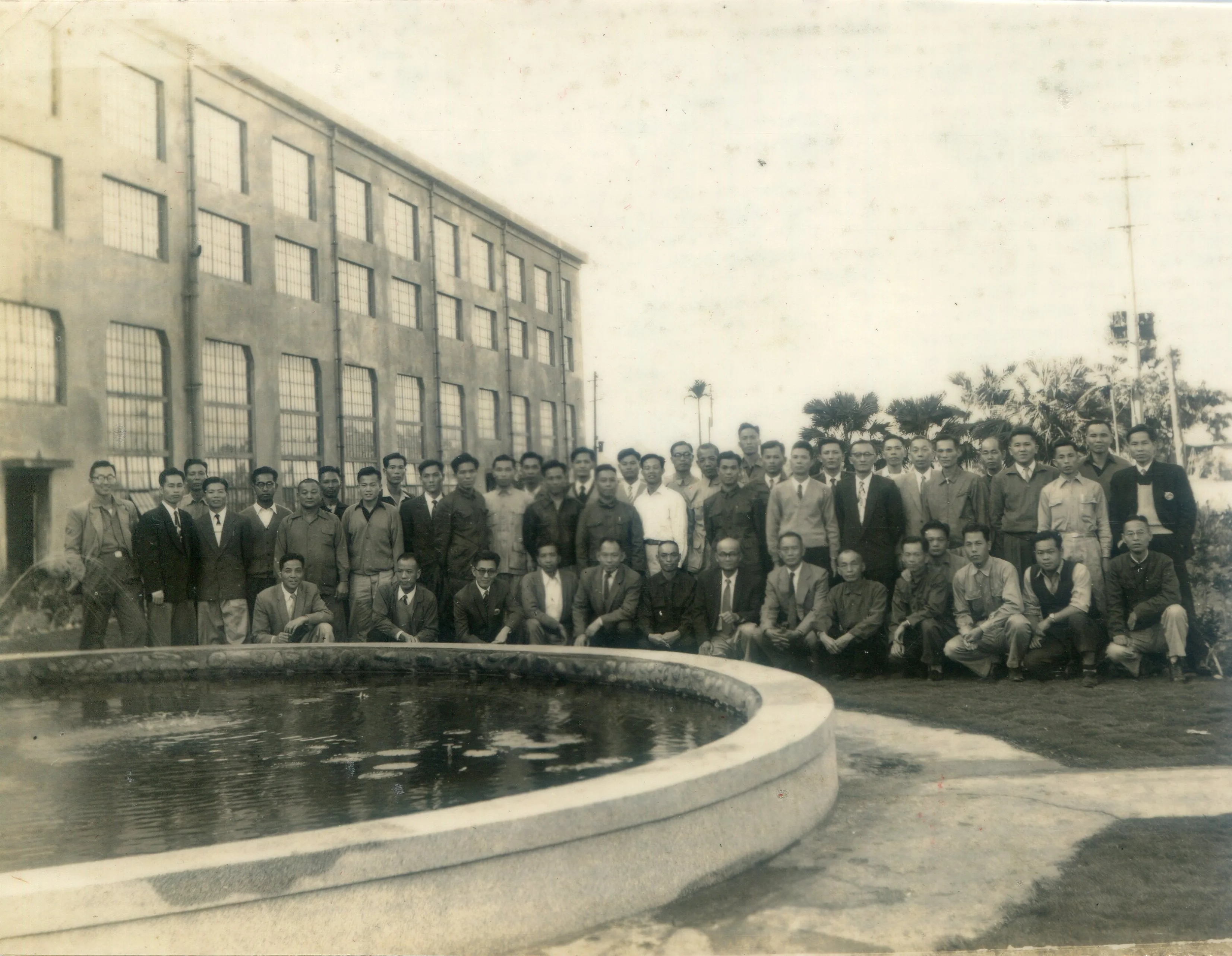 1959年臺北機廠歡送退休員工。鄭萬經提供
