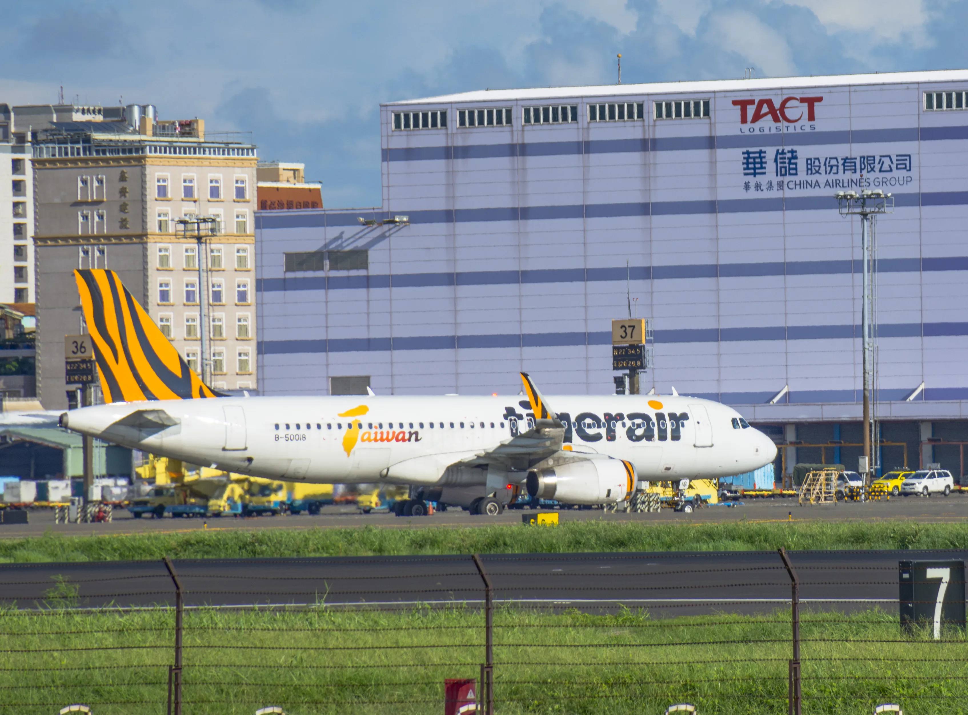 清明連假桃機旅客多　台灣虎航提前3小時開放報到