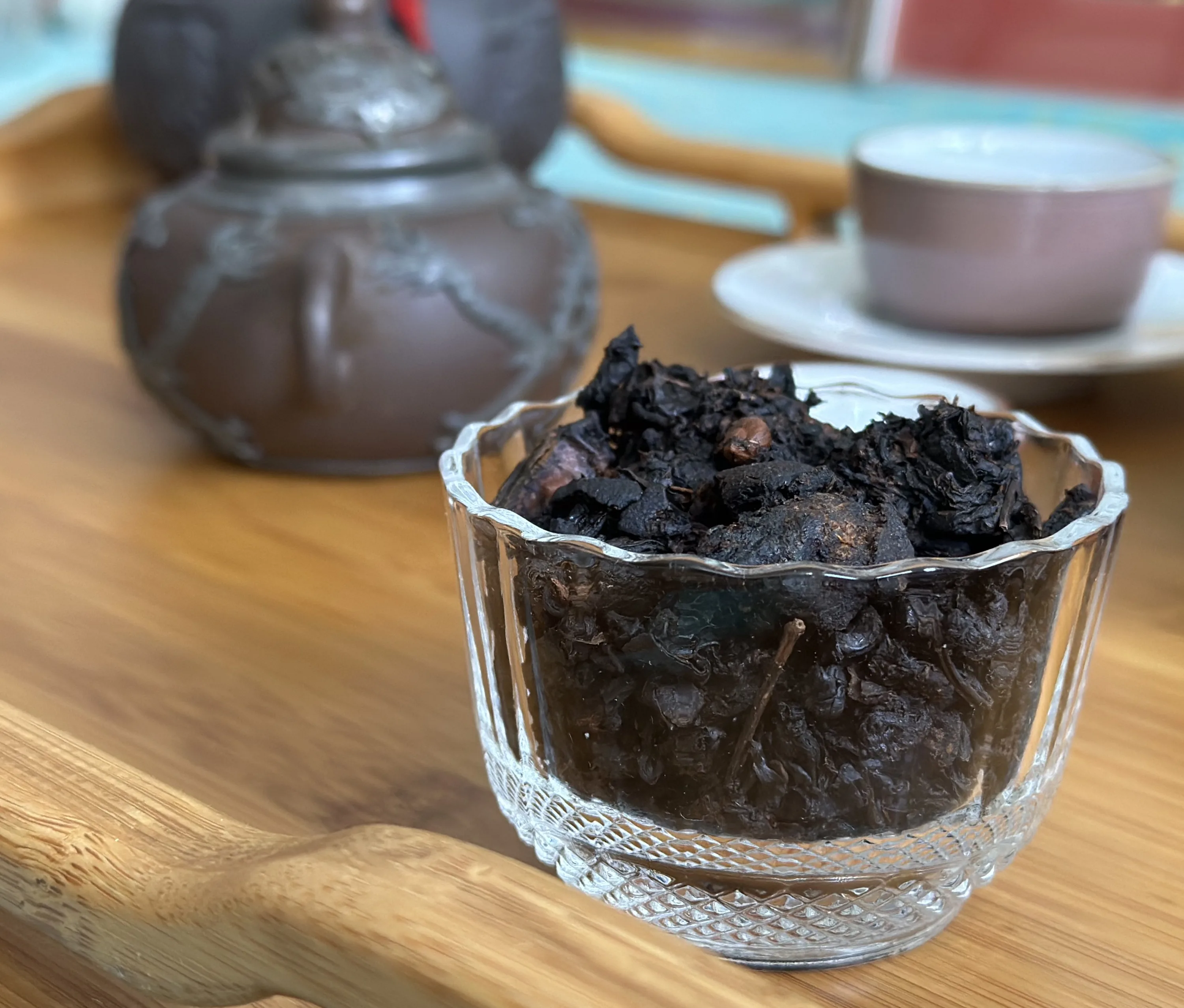黃鳳英老師的柑茶存放了將近20年。蕭秀琴攝