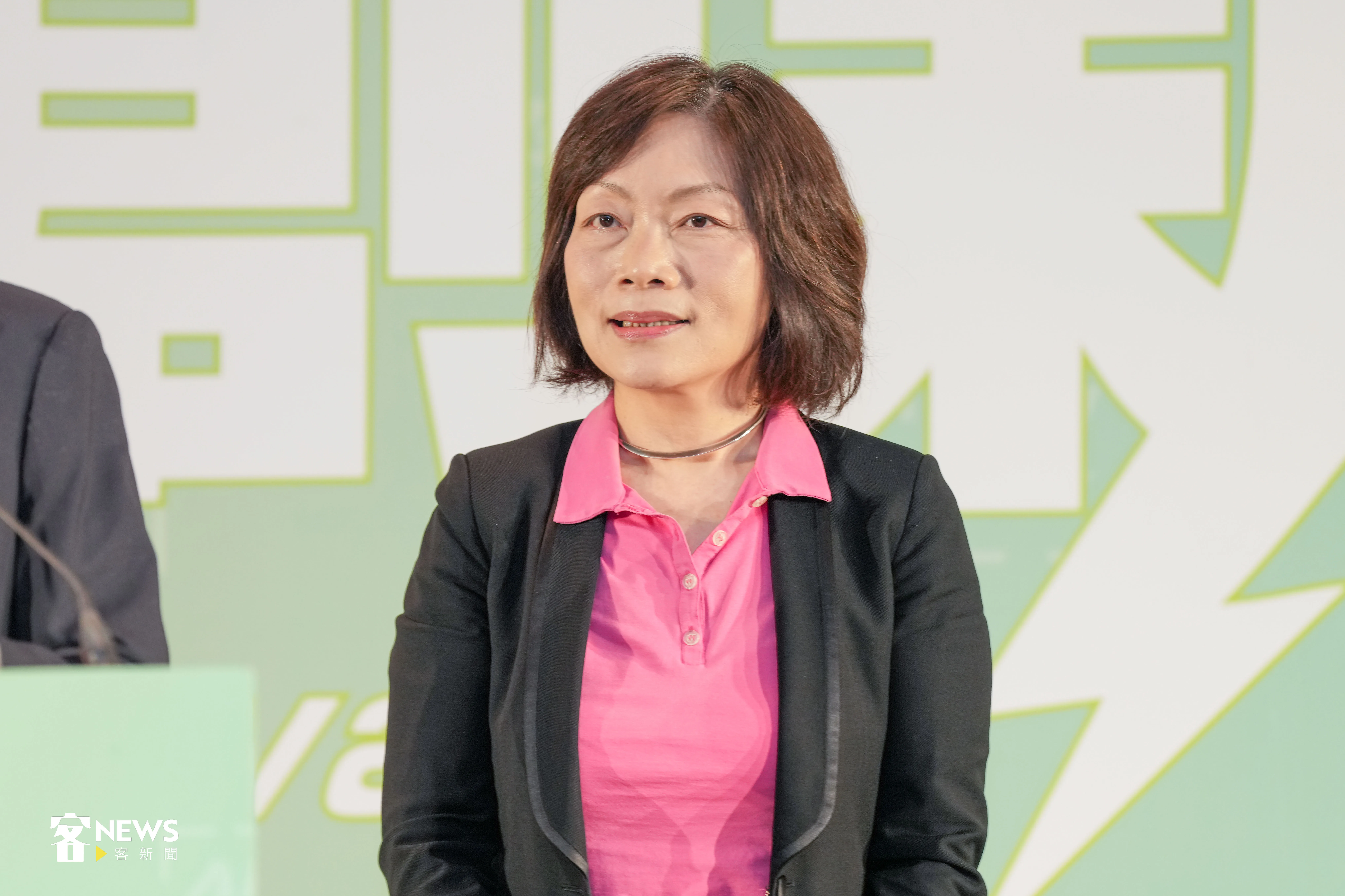 勞動部長何佩珊受訪表示,最低工資調升是趨勢,希望給勞方更好待遇。宋佩遙攝