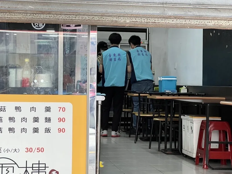 台東國際鐵人賽志工食用盒餐　13學生腹瀉嘔吐