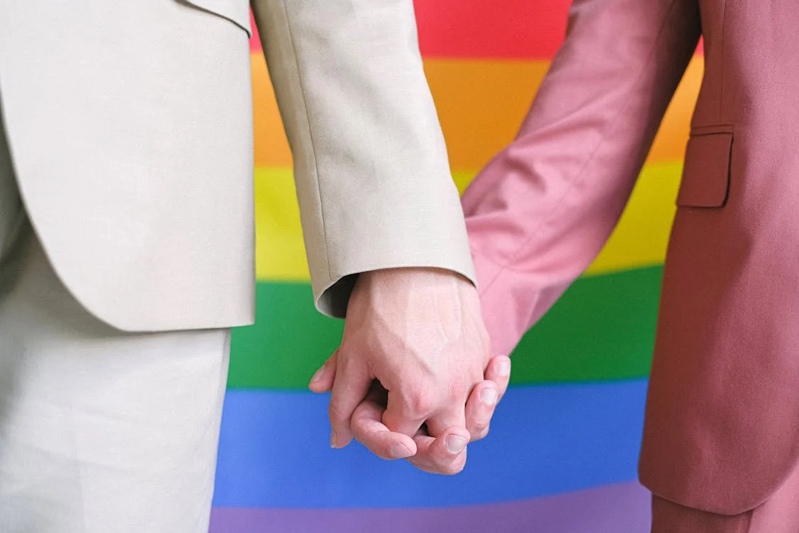 歐盟調查：LGBTQ受歧視略有改善　卻遭遇更多暴力