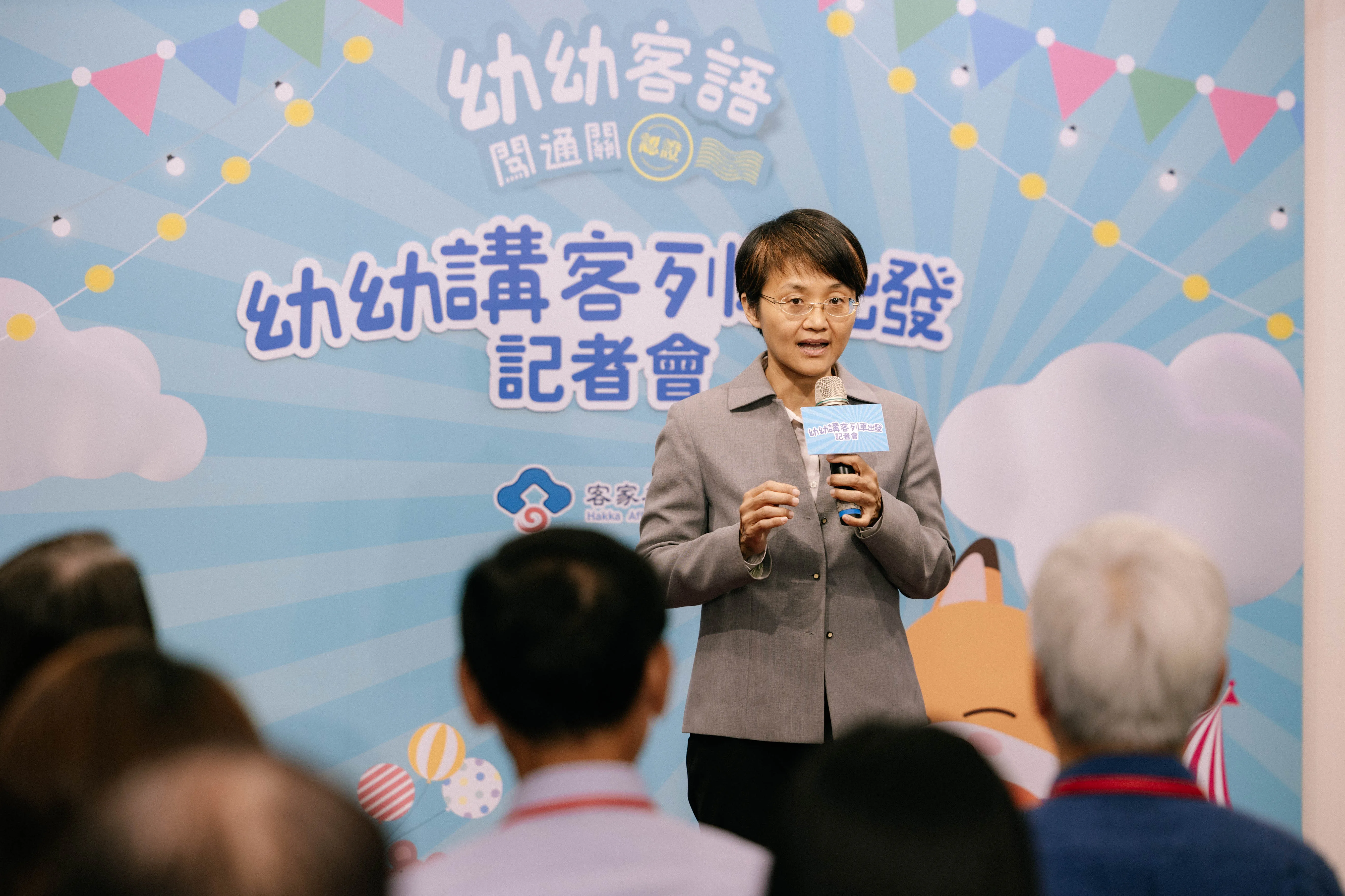 客委會主委古秀妃承諾，未來客委會將擴大辦理辦理幼兒園教育計畫，加碼經費2000萬，至總經費6000萬元，「若成效佳預算會再加倍！」。圖/客委會提供