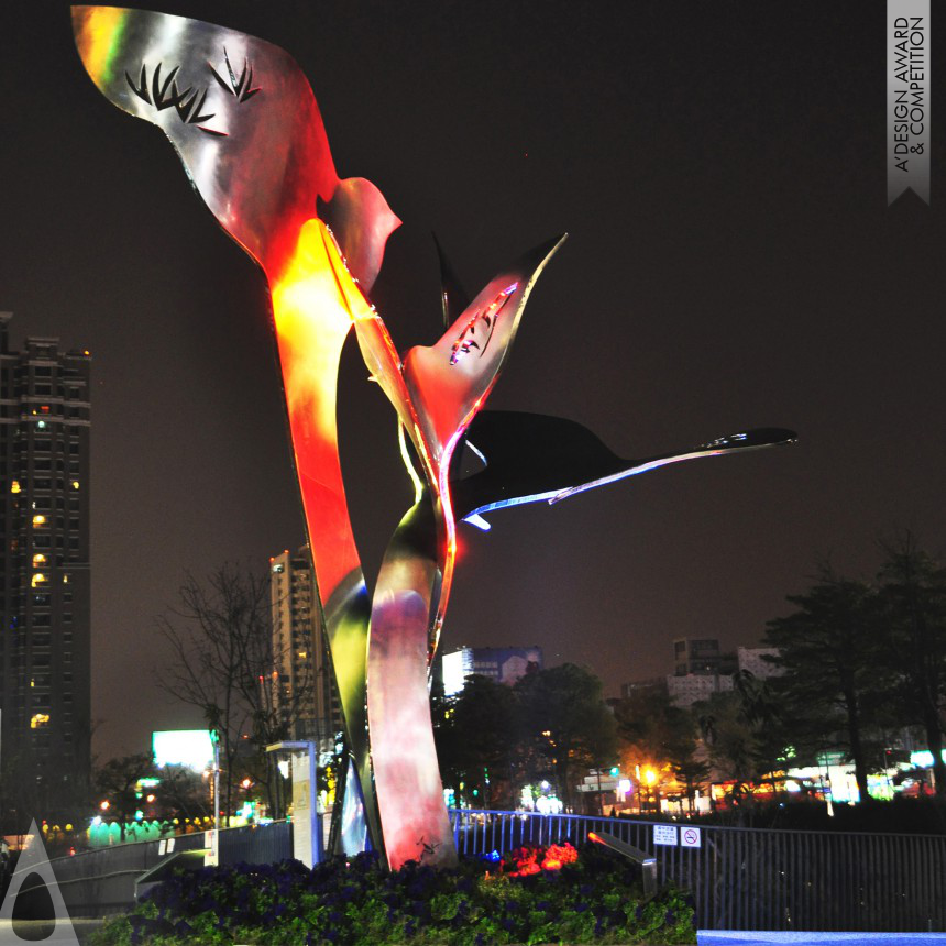 吳榮梅作品《城市之光》於夜晚的光影呈現。翻攝自A’ Design Awards官網