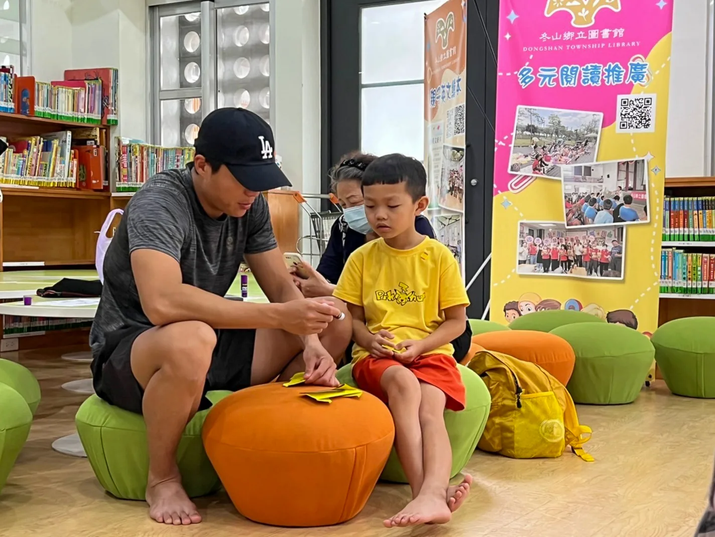 許多家長表示,雖然不是客家人,但小朋友對客語有興趣,因此前來參加活動。鄧采妍提供