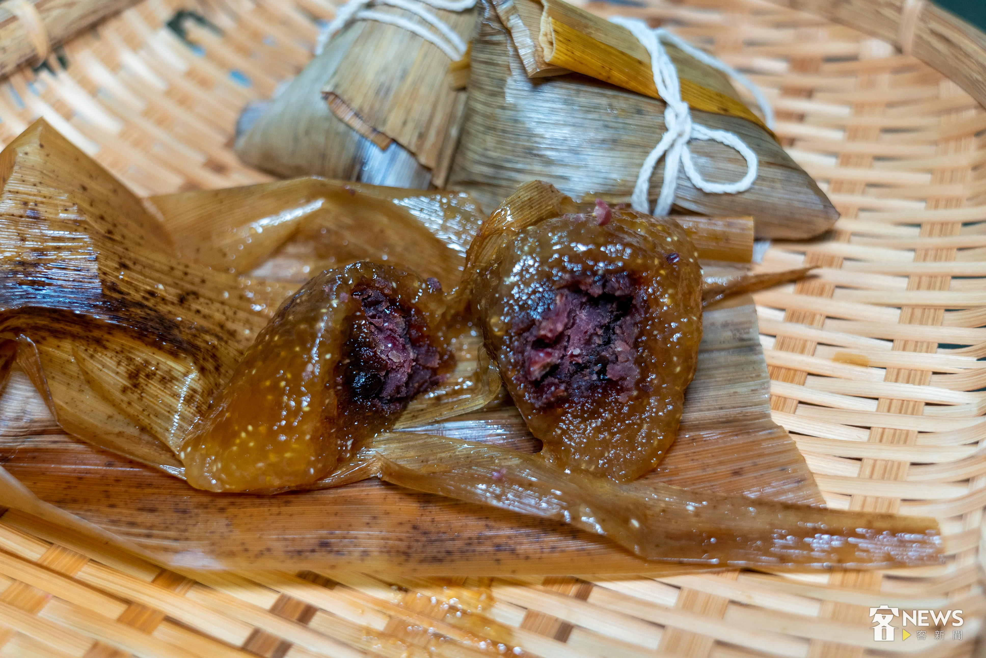 鹼粽也可以包入紅豆等餡料增加風味。朱愷元攝