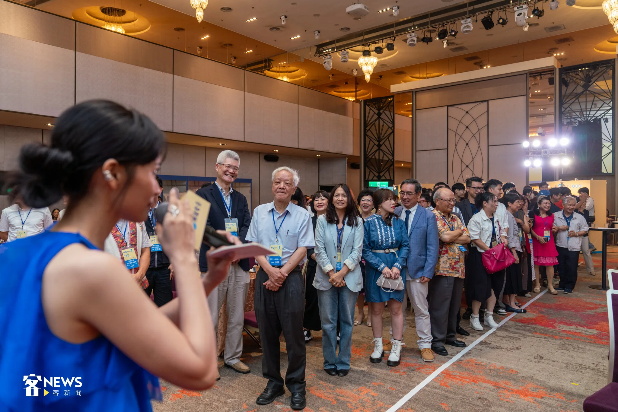 台慶現場更是玩起互動小遊戲,引得全場歡笑連連。宋佩遙攝