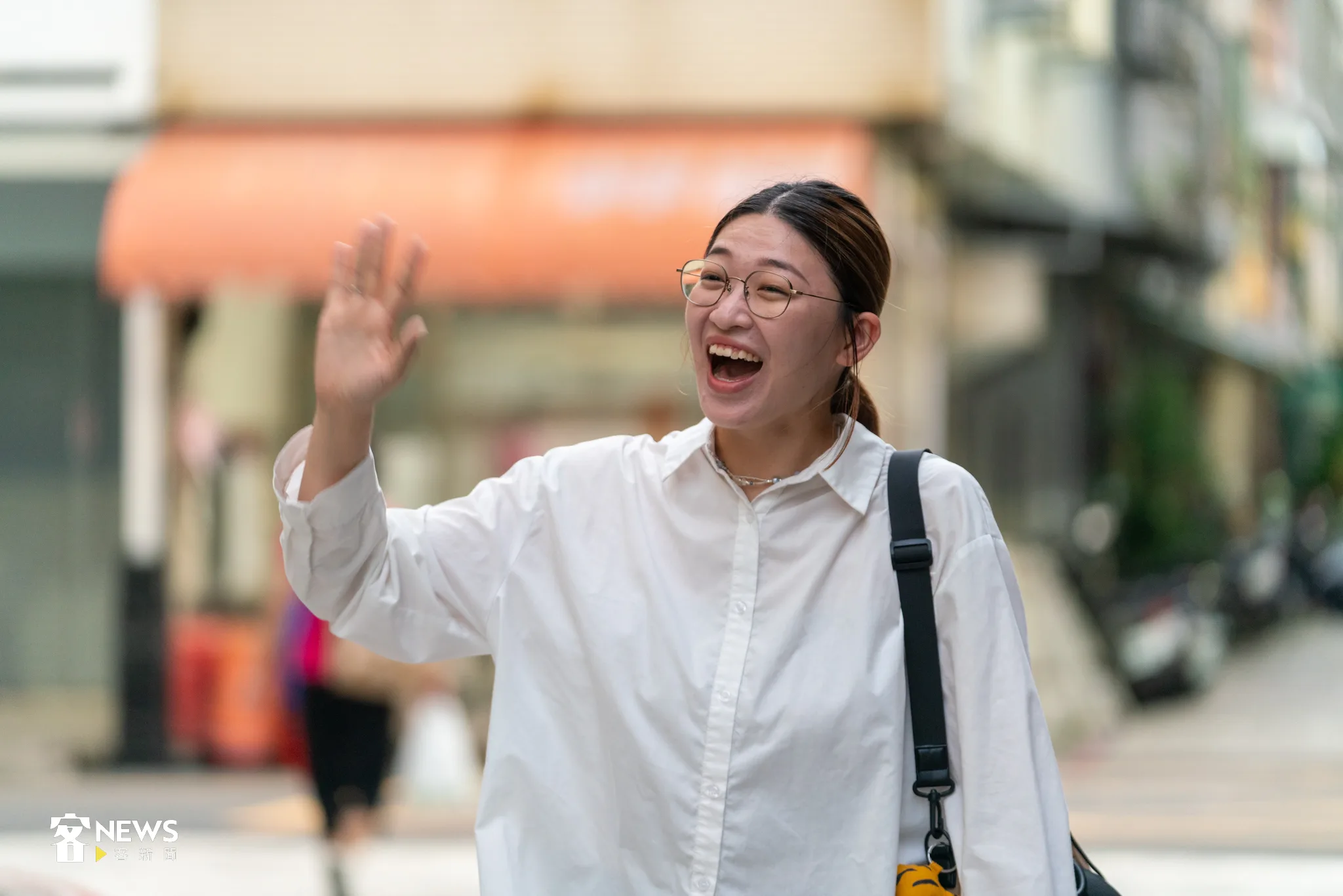 金曲客家歌手邱淑蟬笑說,希望自己可以成為幽默的人。宋佩遙攝