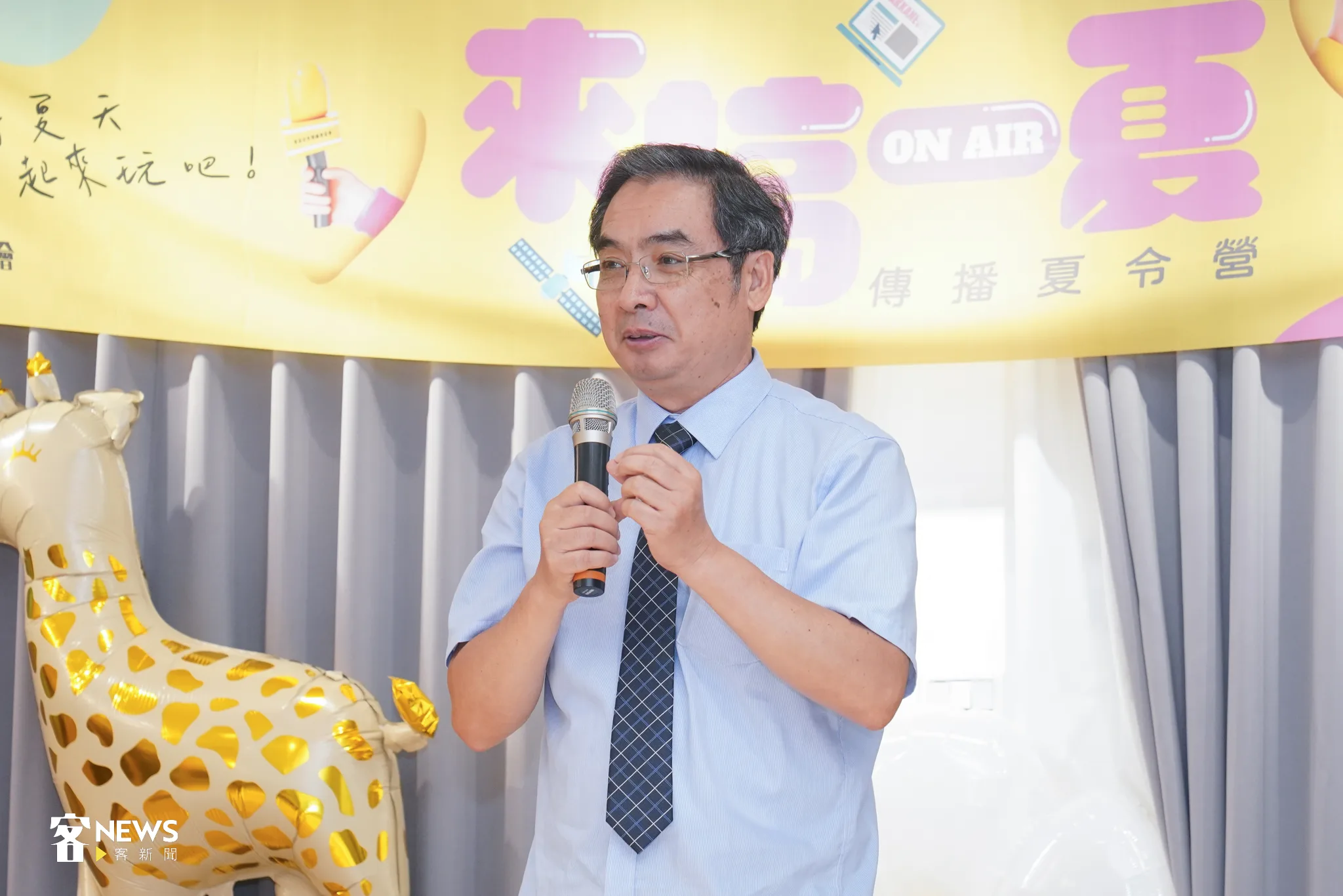 客傳會董事長陳邦畛期許學員，能藉由講客語了解客家文化。宋佩遙攝