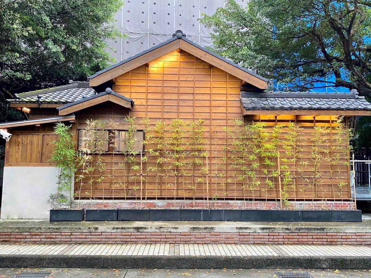 鐵路局北淡線圓山站宿舍修復後。台北市政府提供