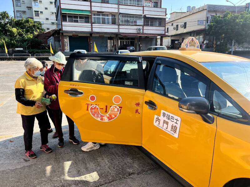 高市公車式小黃、幸福巴士　補足偏鄉公共運輸