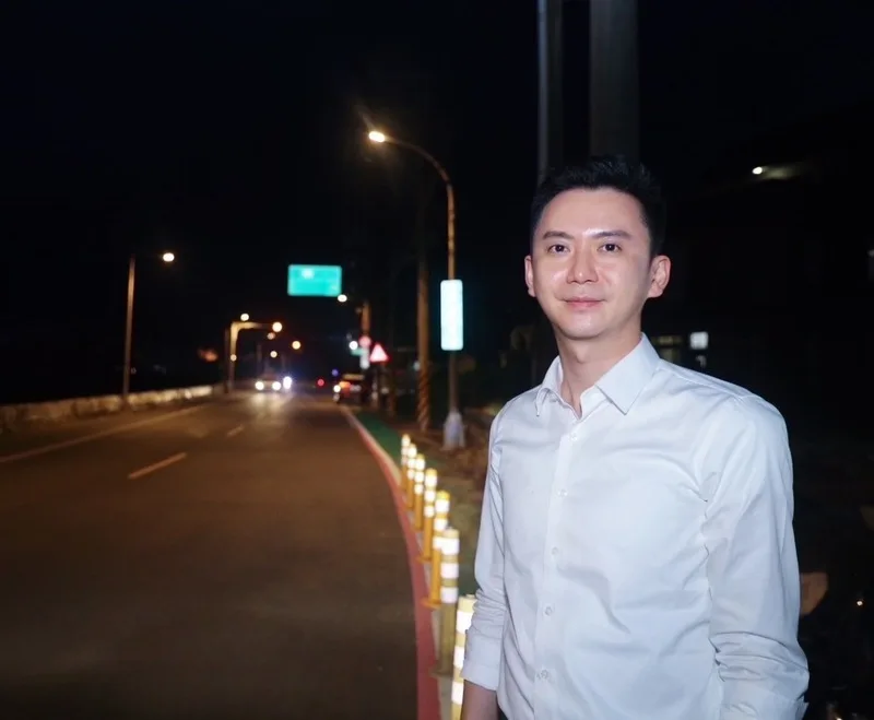 竹北市鳳岡路3至5段汰換路燈　提升照明並節電