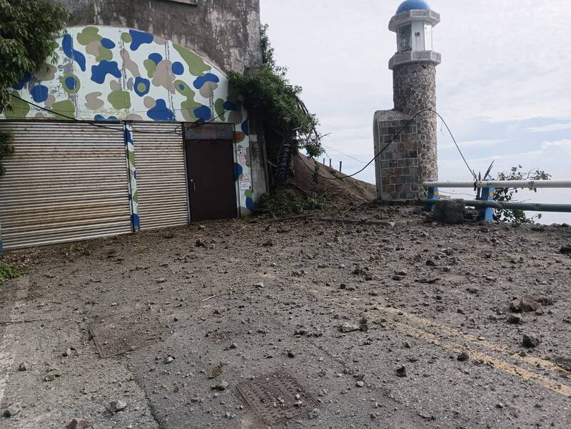 東部海域地震　花蓮海上古道邊坡坍方