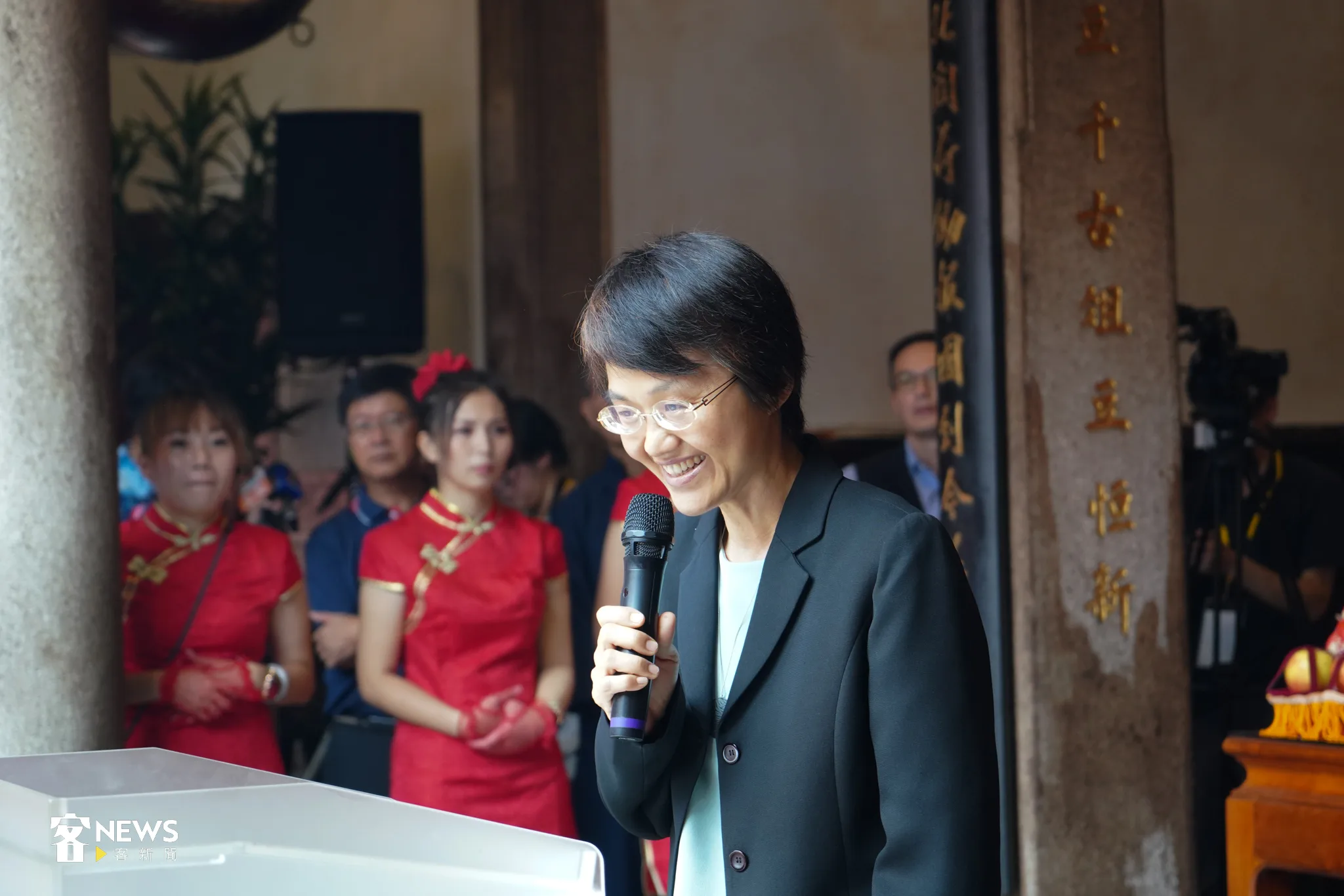 客委會主委古秀妃在開頭秀了幾句海陸腔,笑稱「自己說的不夠純正」。洪藝晅攝影