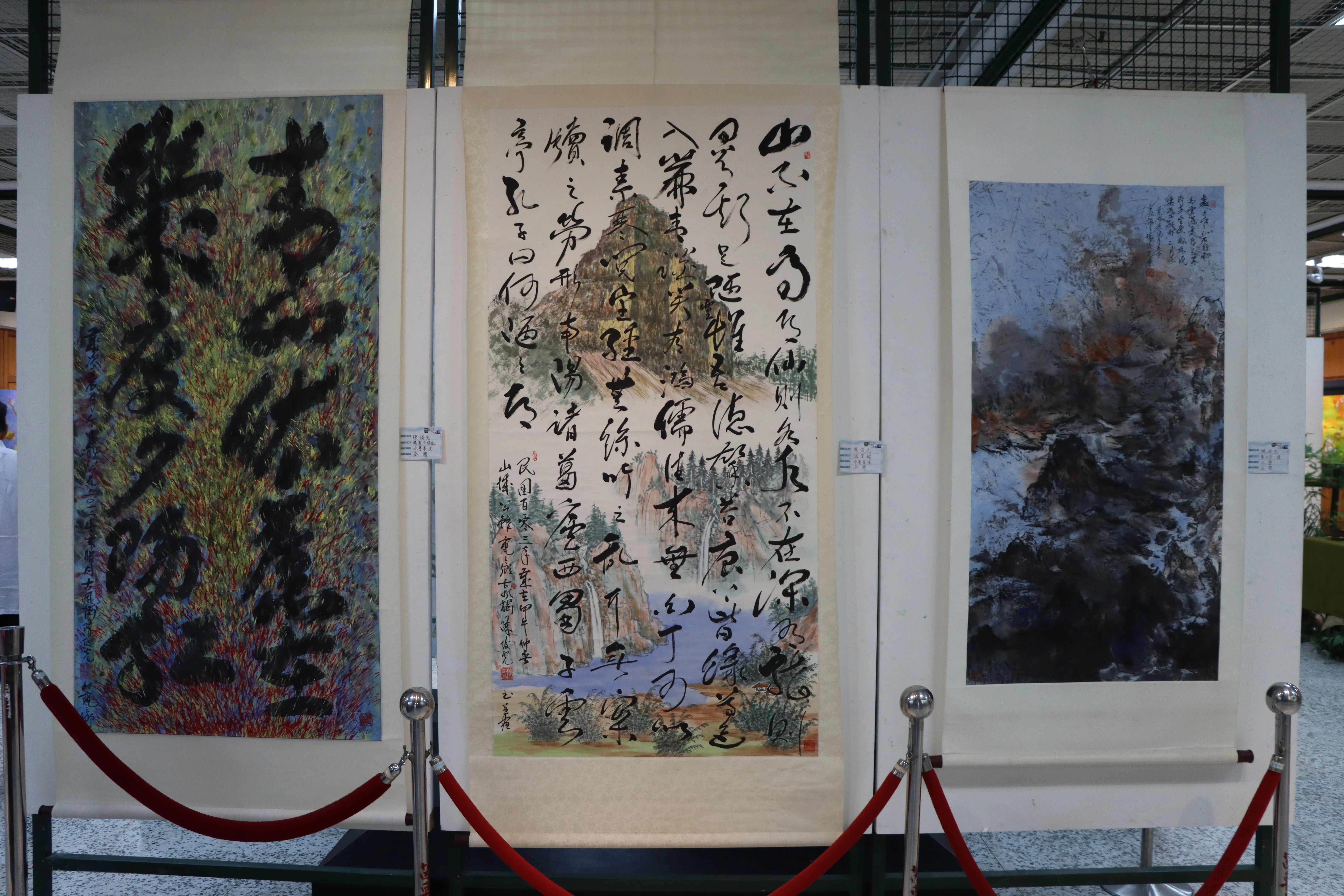 「藝動客庄」聯展於苗栗市公所3樓藝文中心舉辦。苗栗縣政府提供