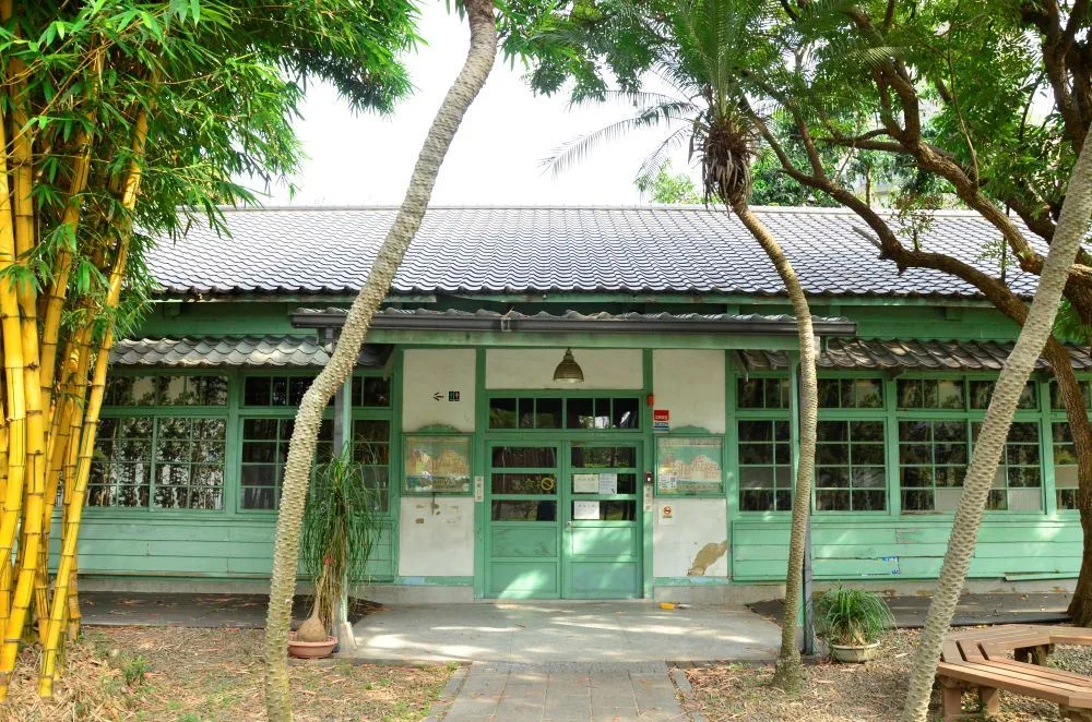 歷史建築植松材木竹東出張所。新竹縣政府提供
