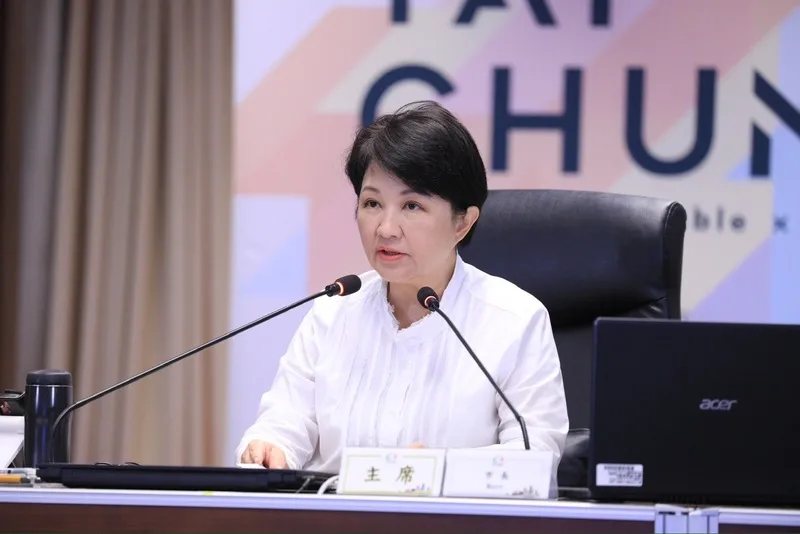台中市長盧秀燕臉書一早遭網友灌爆「「全台交通最亂就是台中市」。中央社