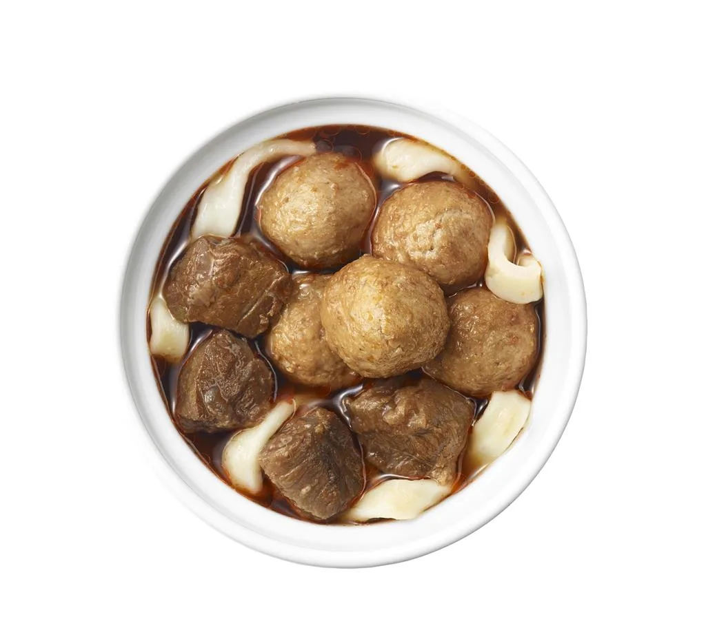 IKEA將招牌經典烤肉丸融入台式牛肉麵。IKEA提供