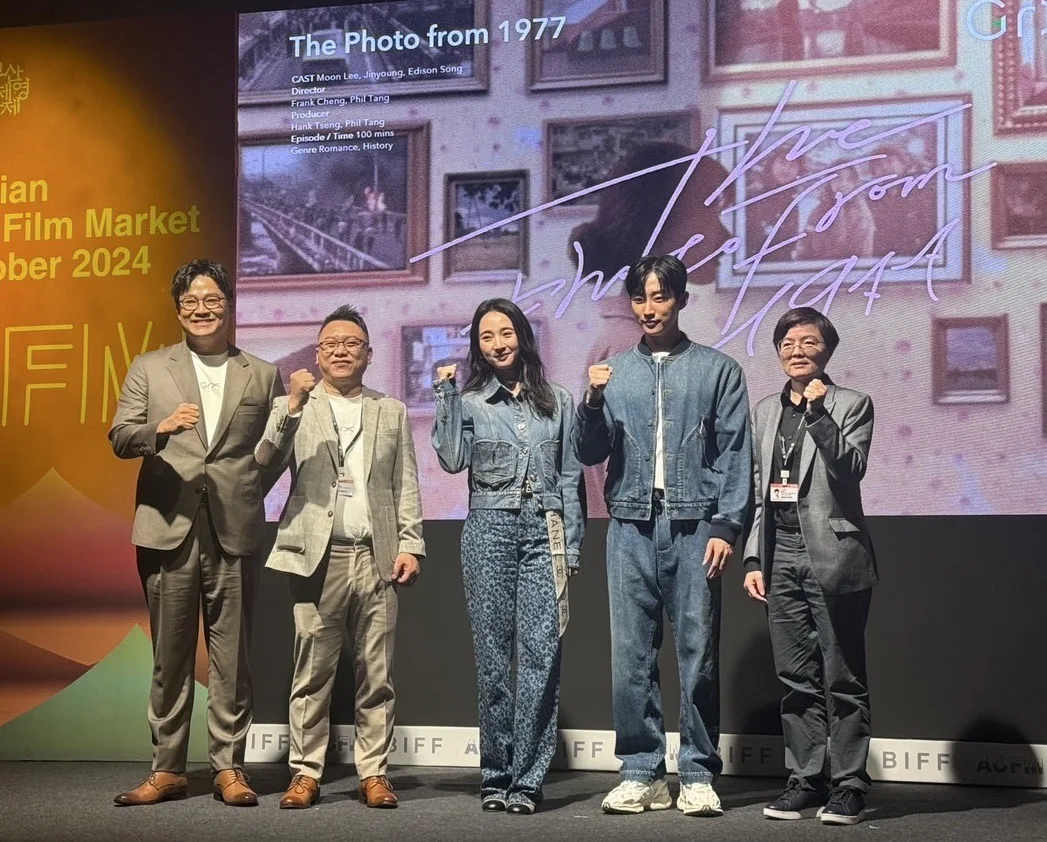 左起瀚草創辦人曾瀚賢、董事長湯昇榮、李沐、振永、客家公共傳播基金會公共服務部經理施懿倫。許譽齡攝