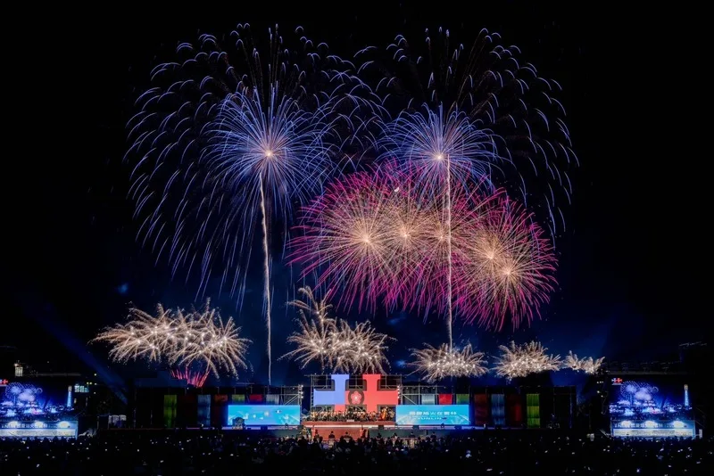 國慶2024年煙火在雲林施放,史上最長41分鐘。雲林縣政府提供