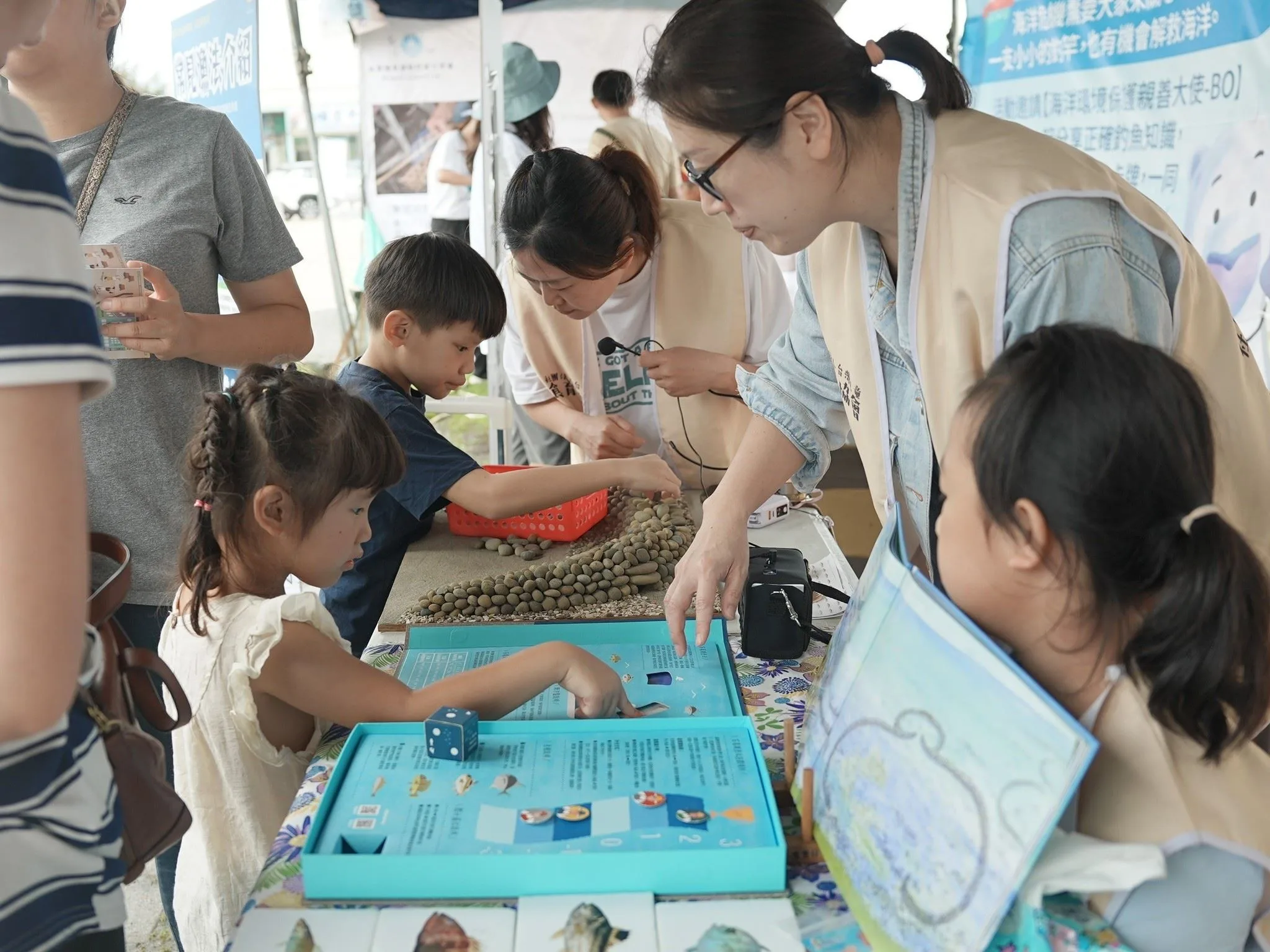 苗栗在全國率先推動「慢魚運動」,創造地方永續海岸發展。苗縣府提供