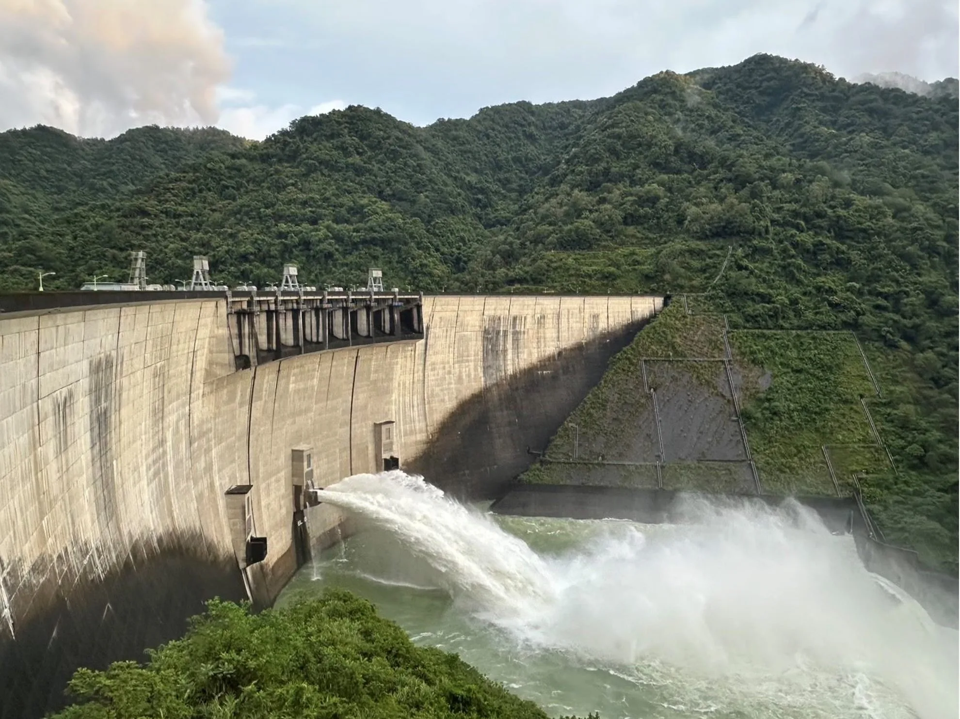 翡翠水庫預計於今日17時進行預防性調節放水。北市府提供