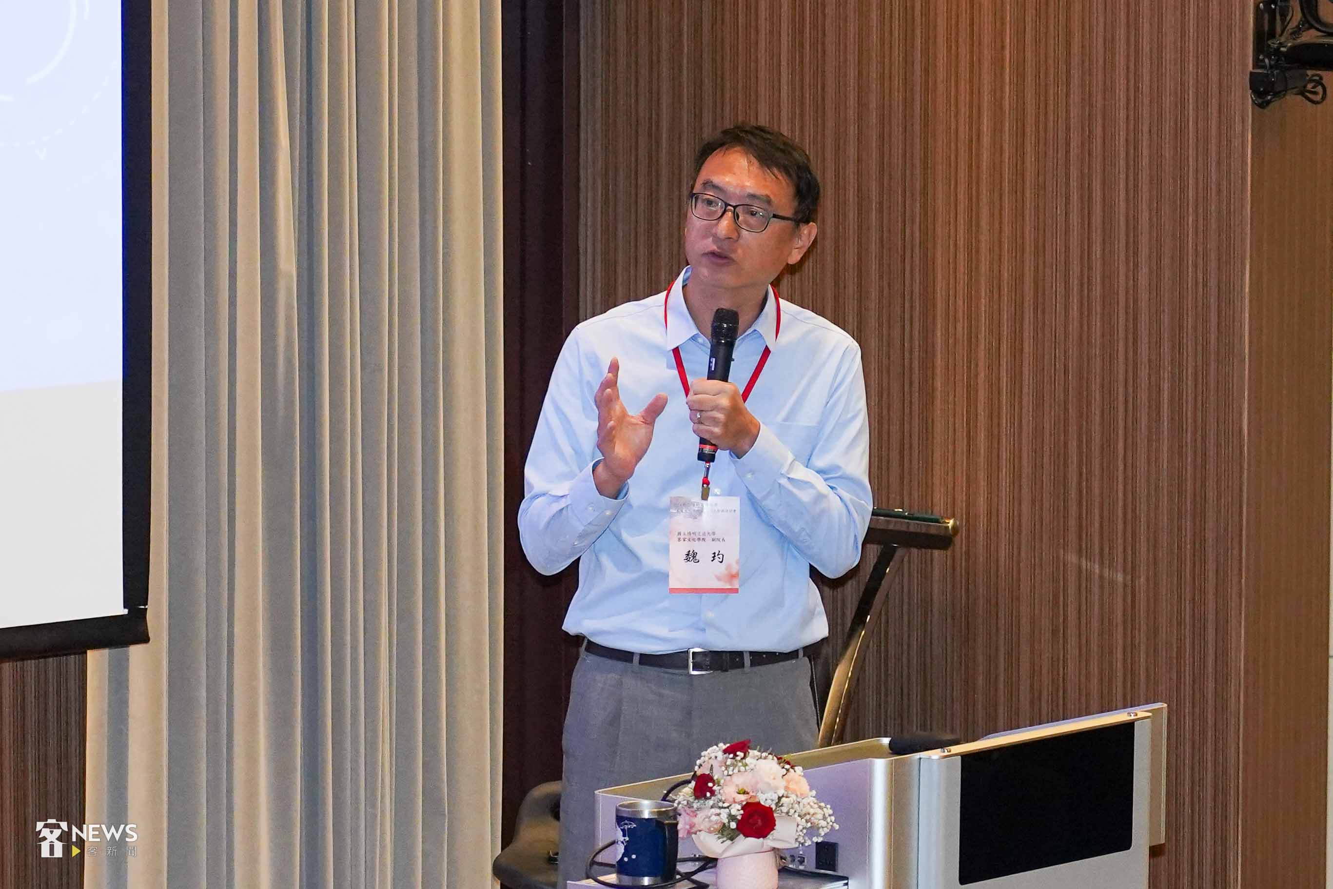 陽明交大傳播與科技學系副院長魏玓談客家族群傳播。李台源攝