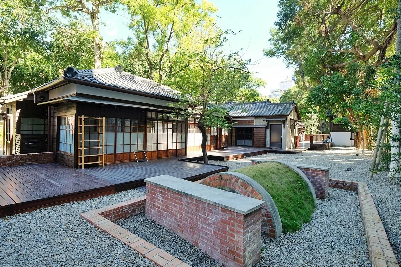 管維推廣類得獎者-齊東街53巷2、4、6、8、10號及濟南路二段25、27號日式宿舍。臺灣文學基地提供