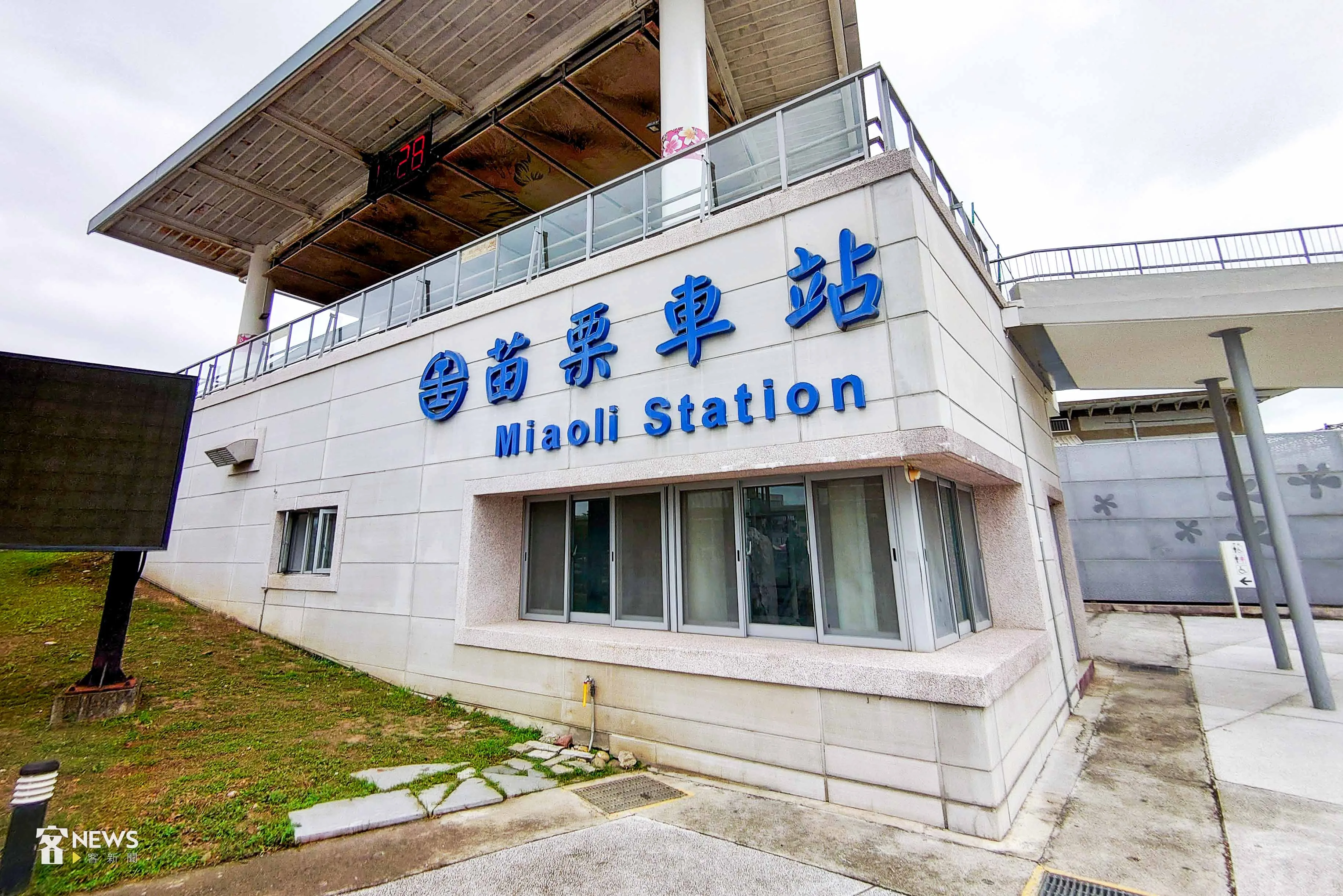 苗栗火車站後站。李台源攝