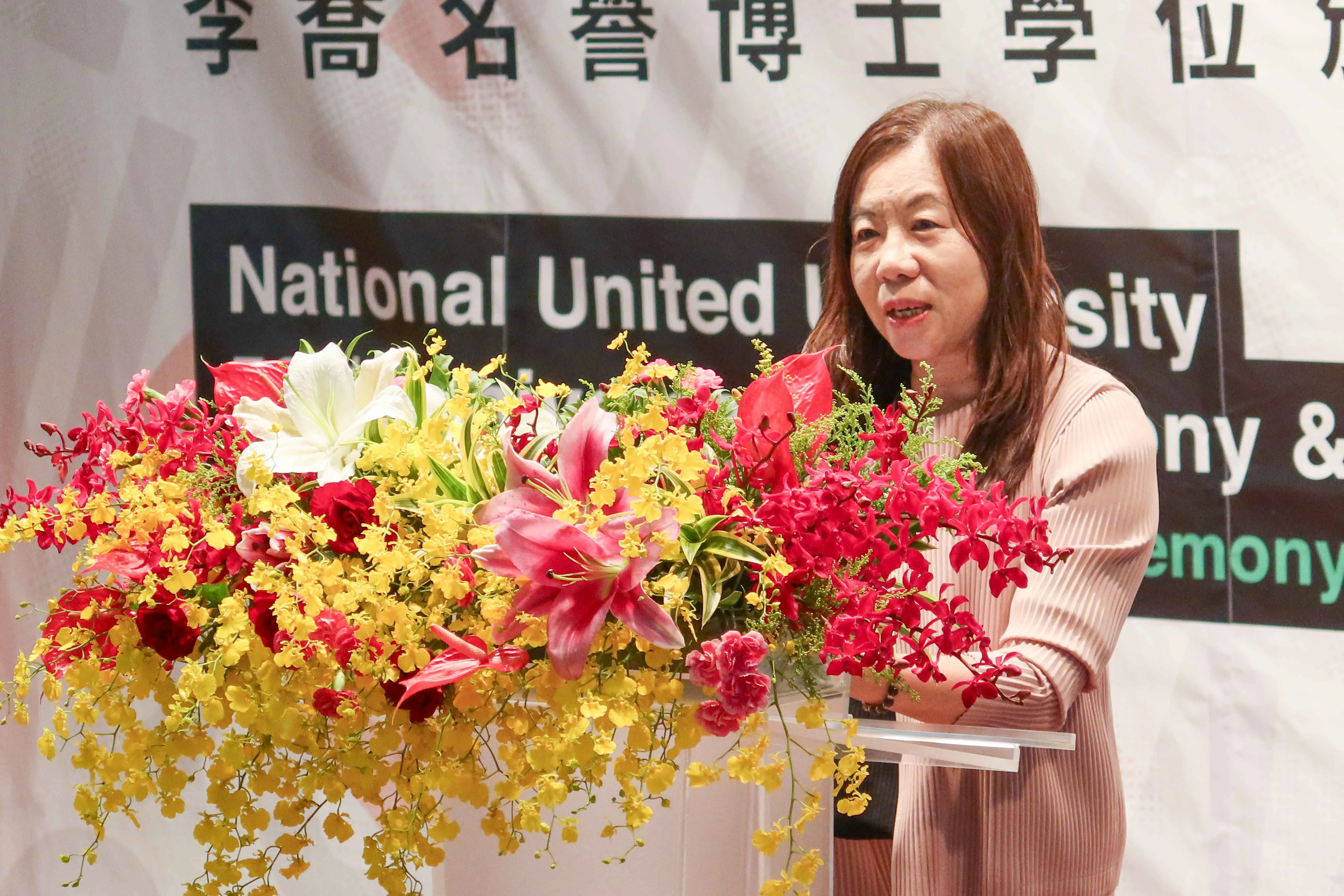 擔任李喬文學全集主編的黃美娥教授,介紹李喬筆耕70載的心路歷程。何來美攝