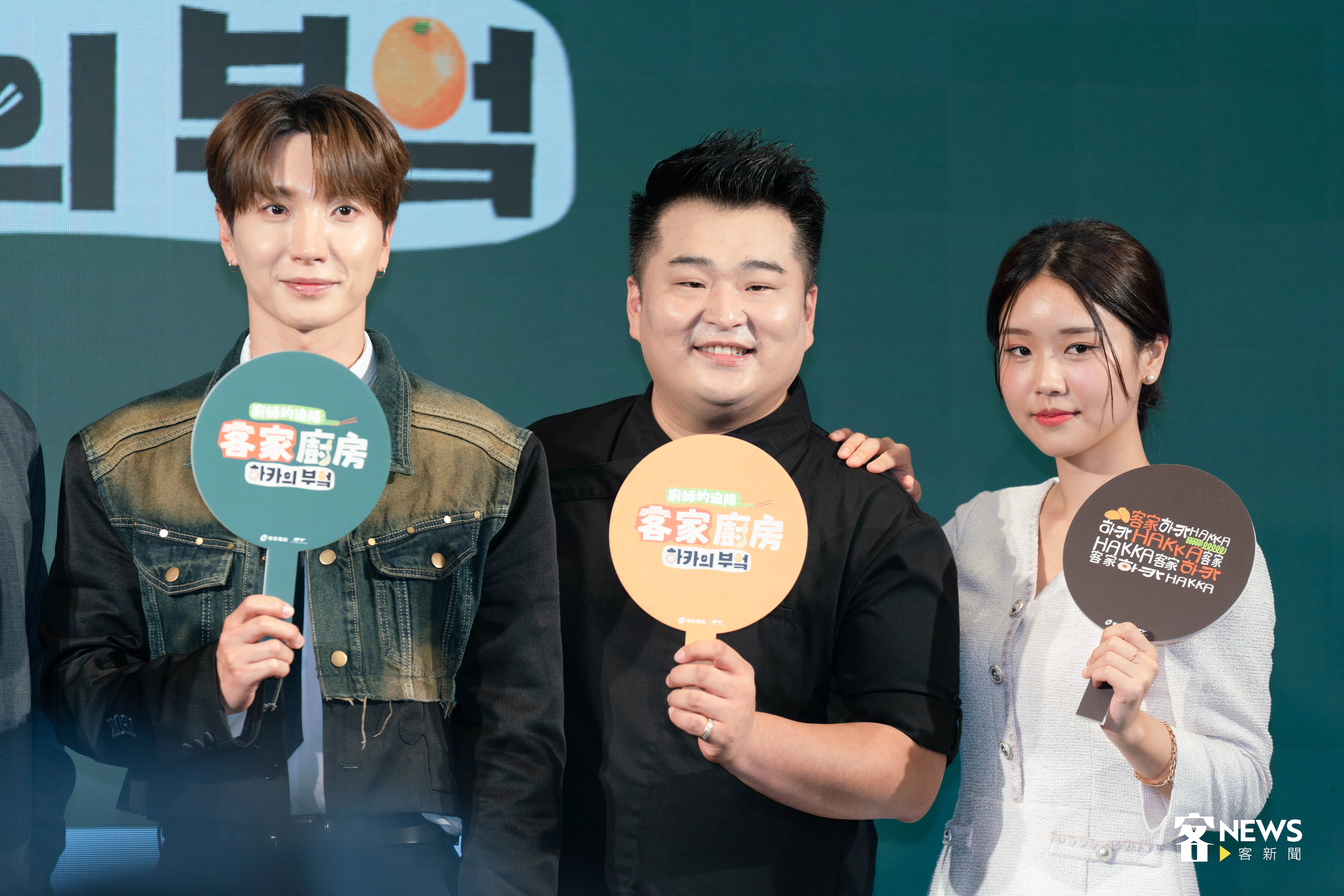 右起Youtuber韓國女生Judy、韓國國民主廚李元日、Super Junior隊長利特。范修語攝