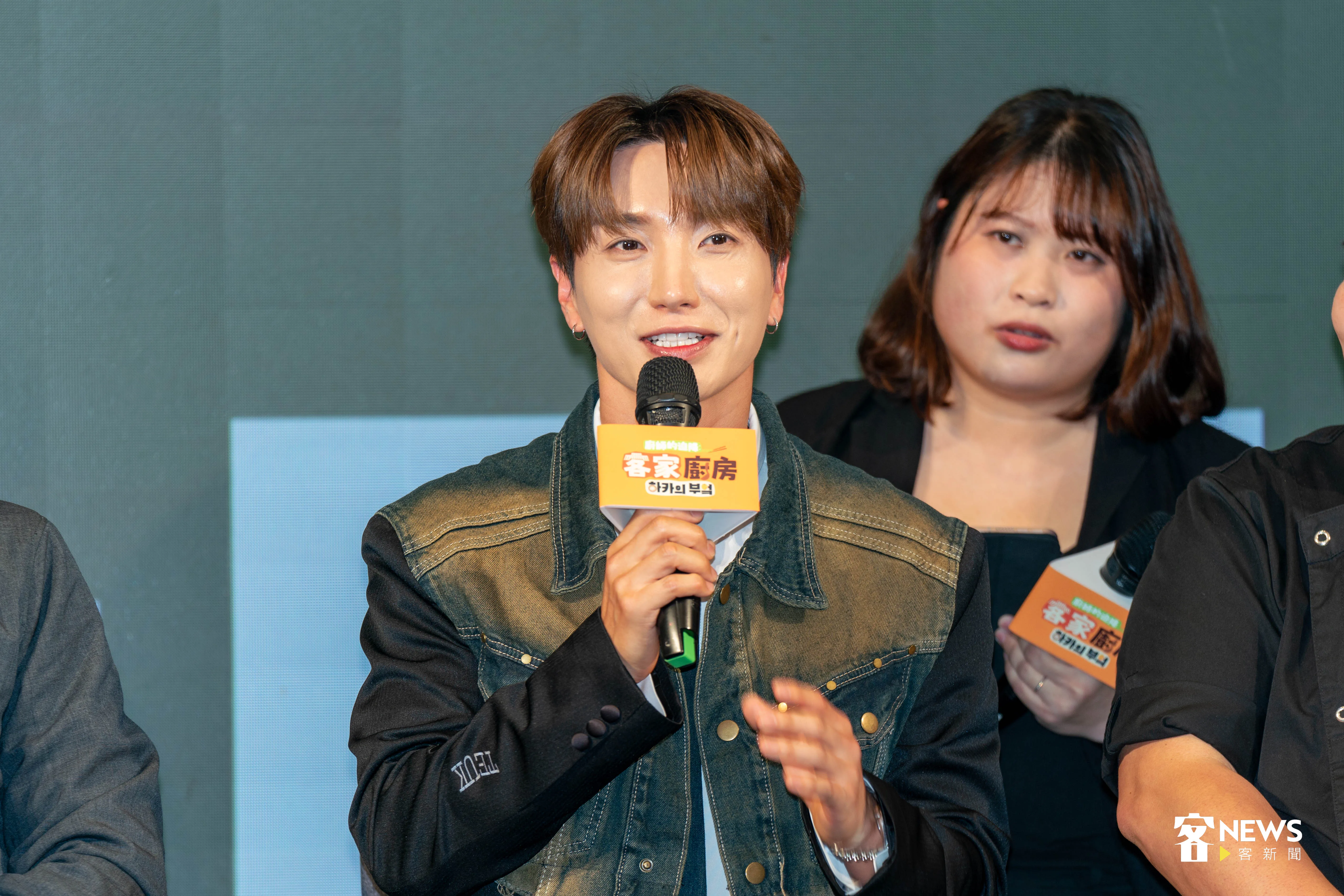 韓國人氣男團Super Junior成員利特以「廚師的迫降:客家廚房」入圍實境節目主持人獎,破紀錄成為首名入圍金鐘獎的韓星。范修語攝